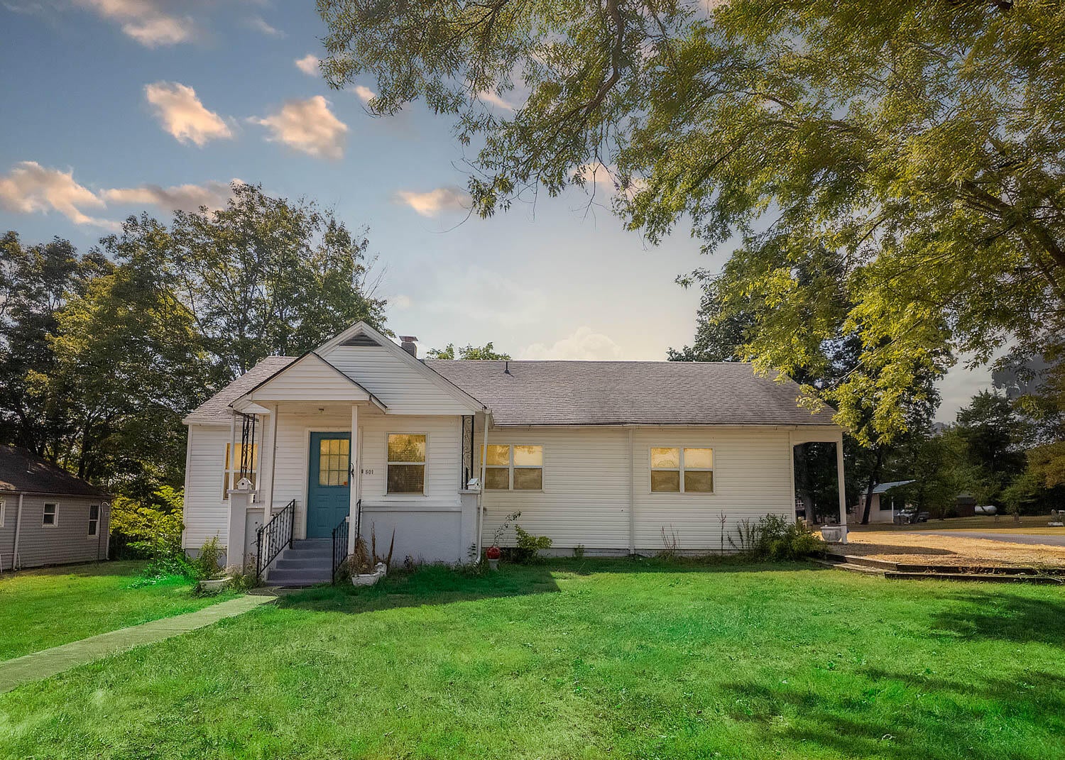501 Owens Street — photo