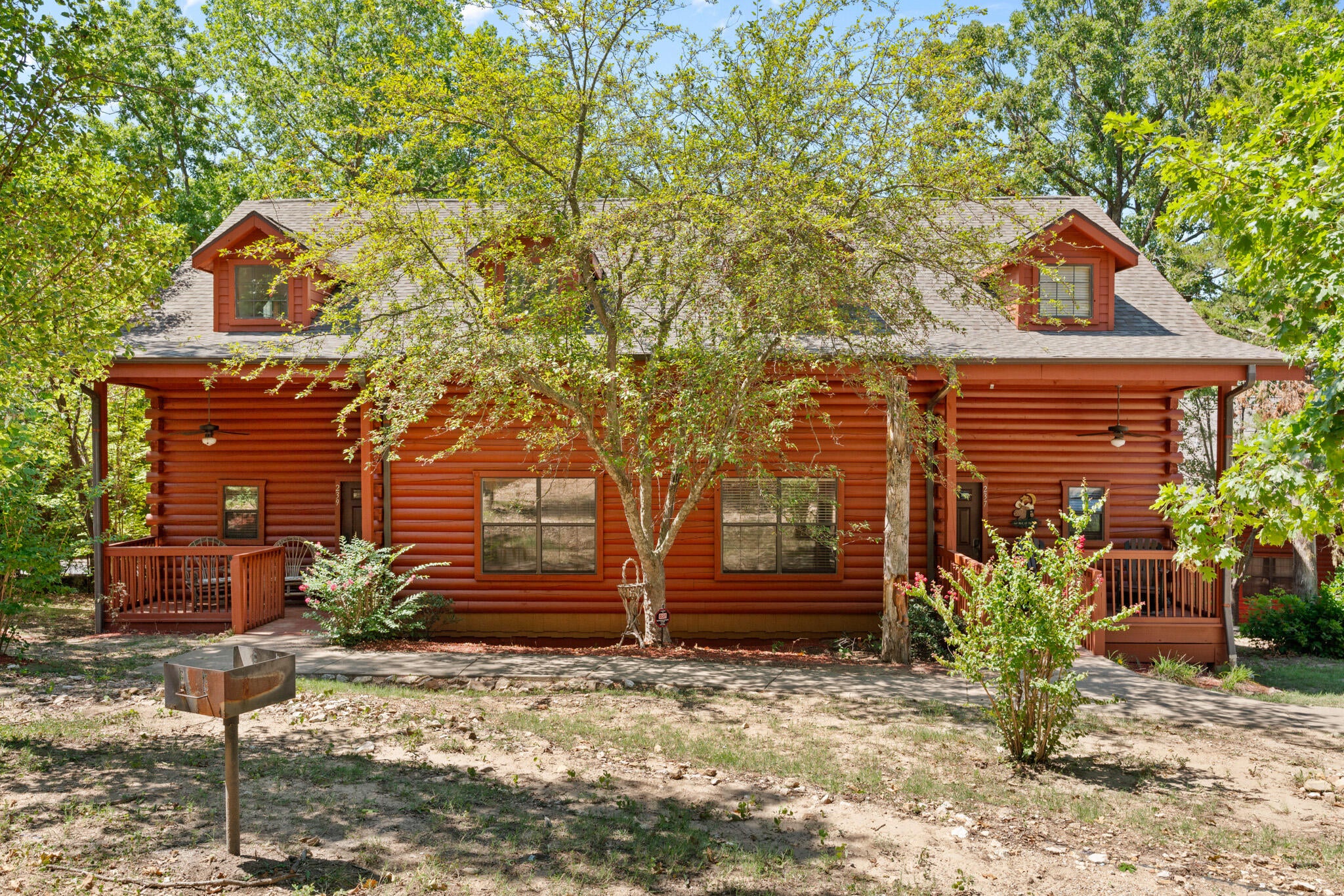 239 Oakridge Road 237/239 — photo