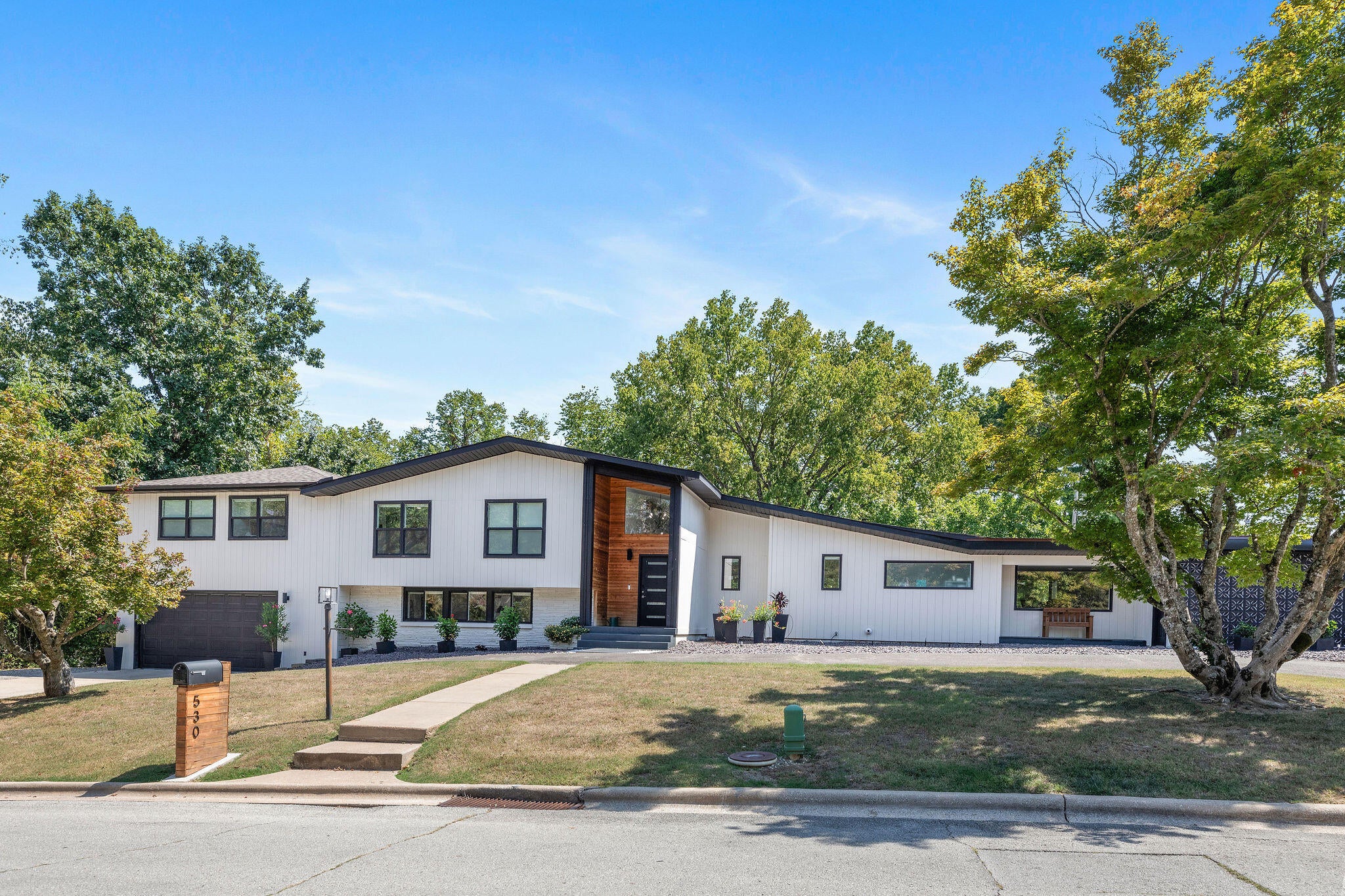 530 Parnell Drive — photo