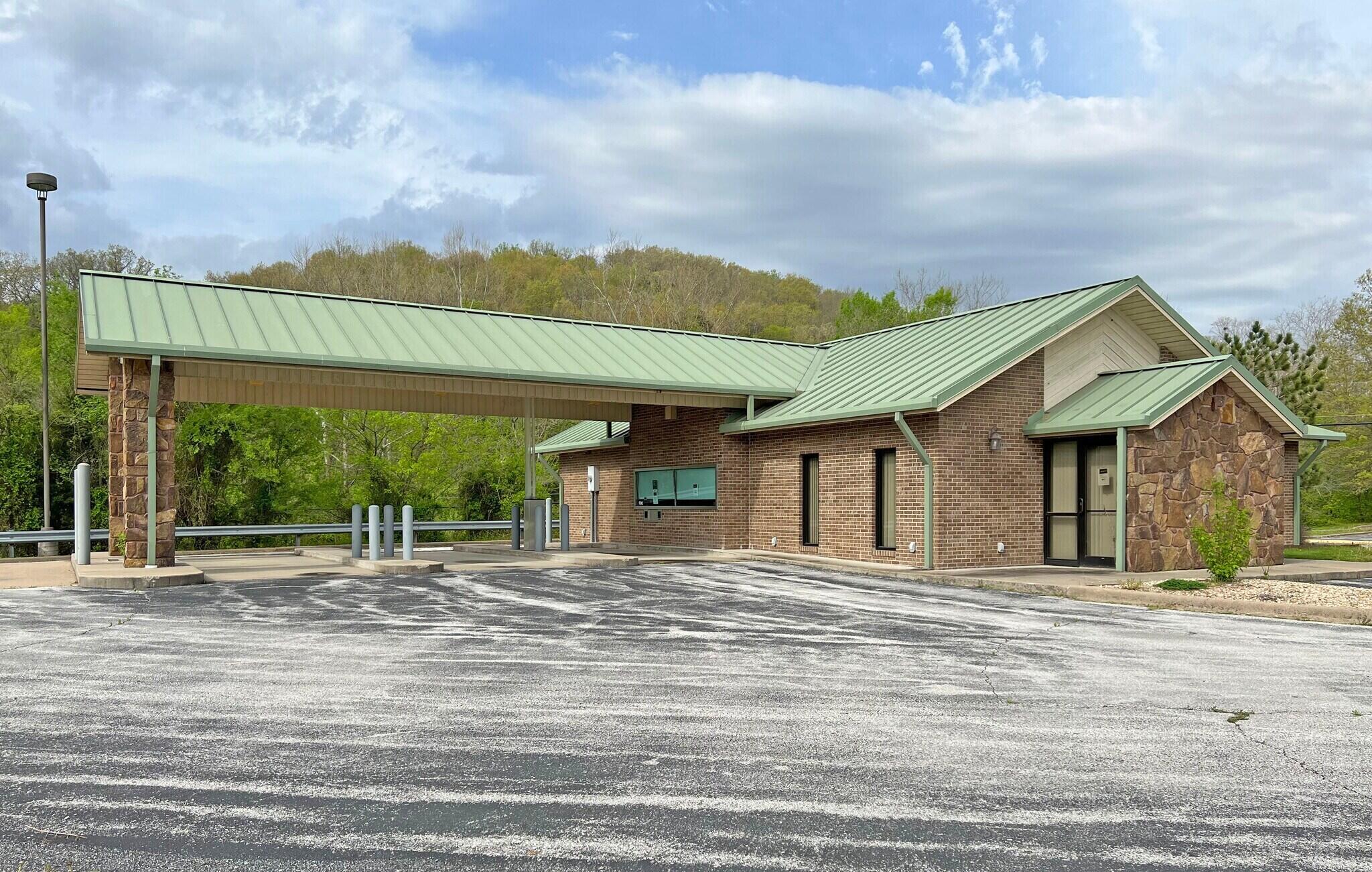 30667 State Highway 413 — photo