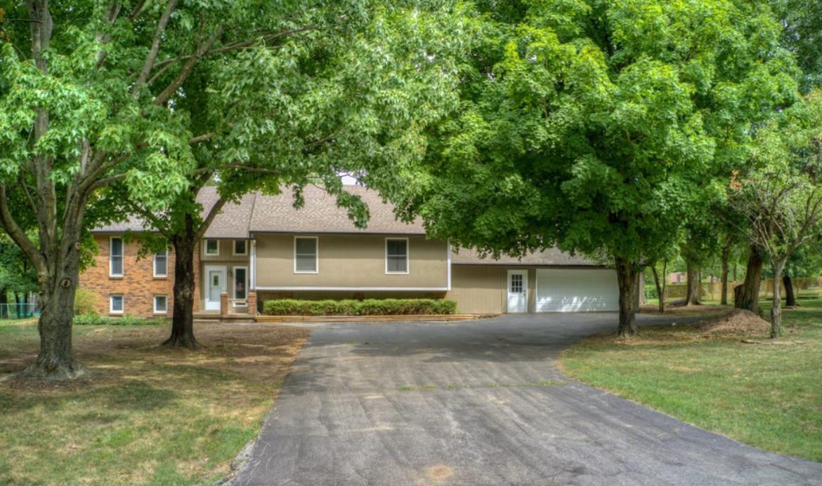 202 Split Rail Drive Drive — photo