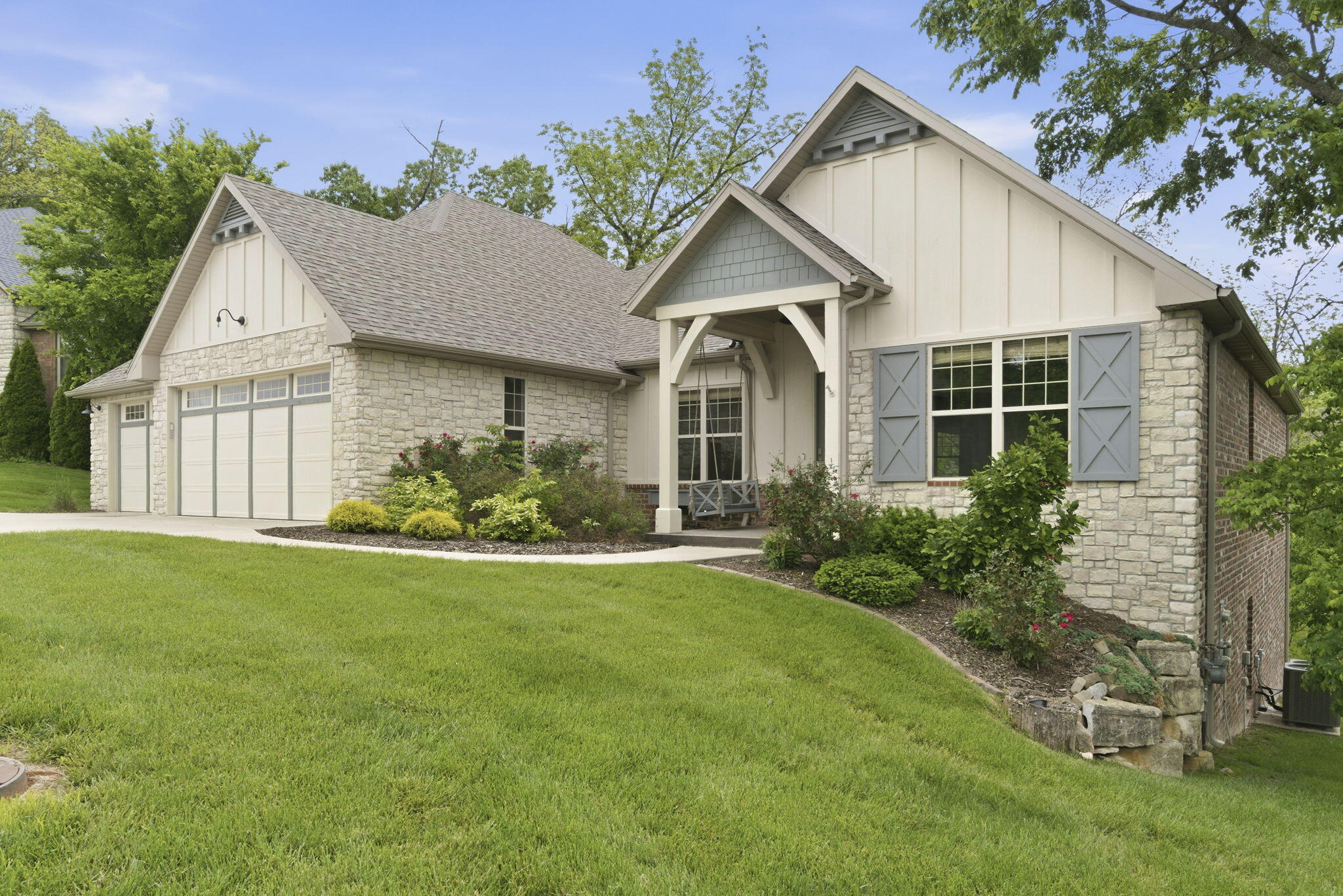 1294 S Amber Ridge Drive — photo