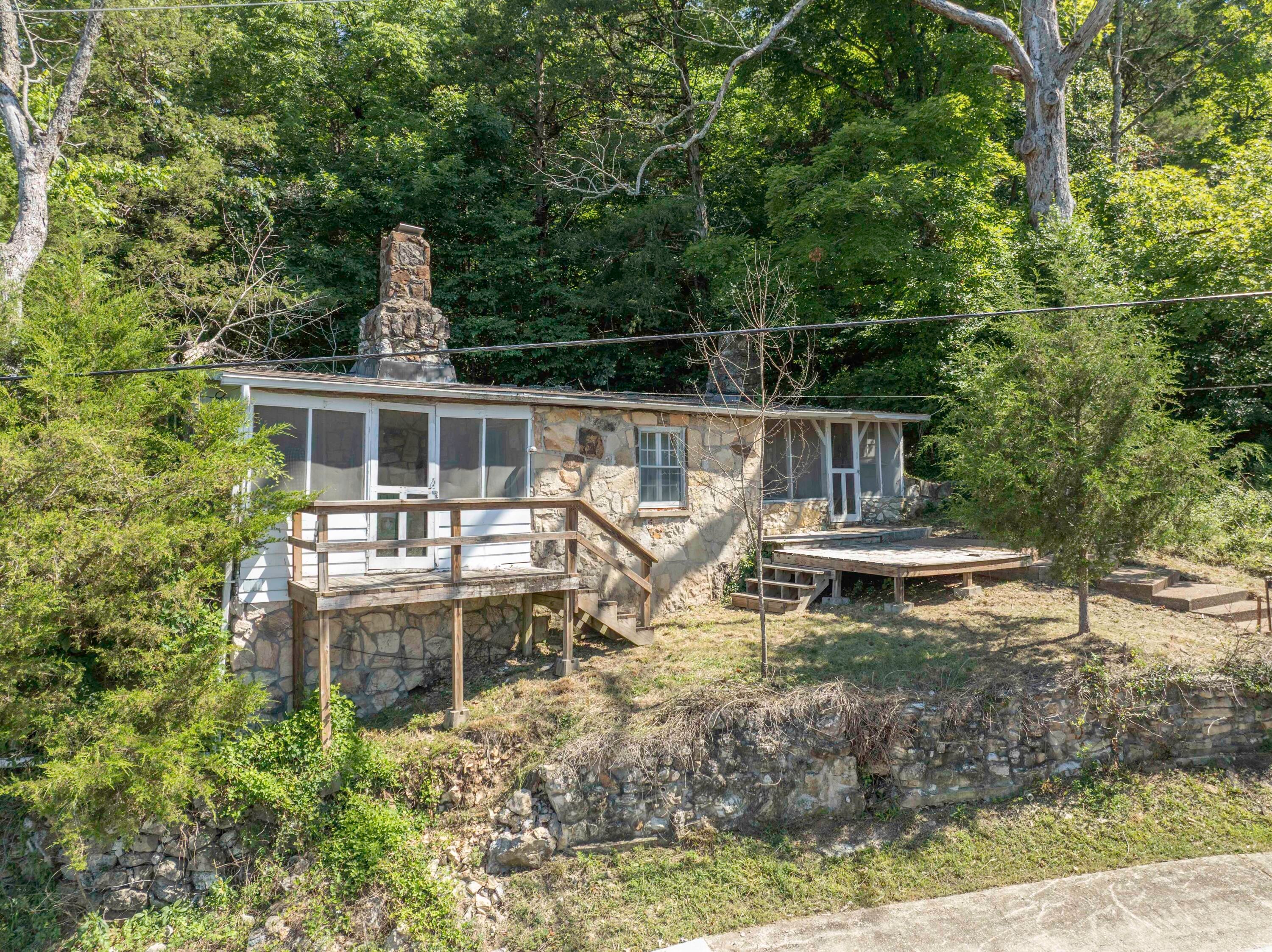 227 Cedar Point Road — photo
