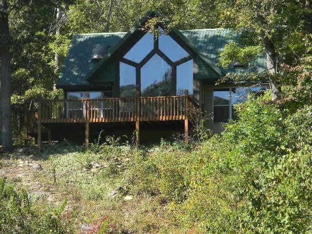 814 Lummis Lane — photo