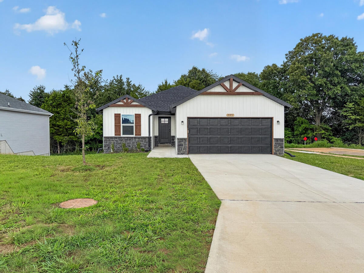 595 Bailiwick Drive — photo