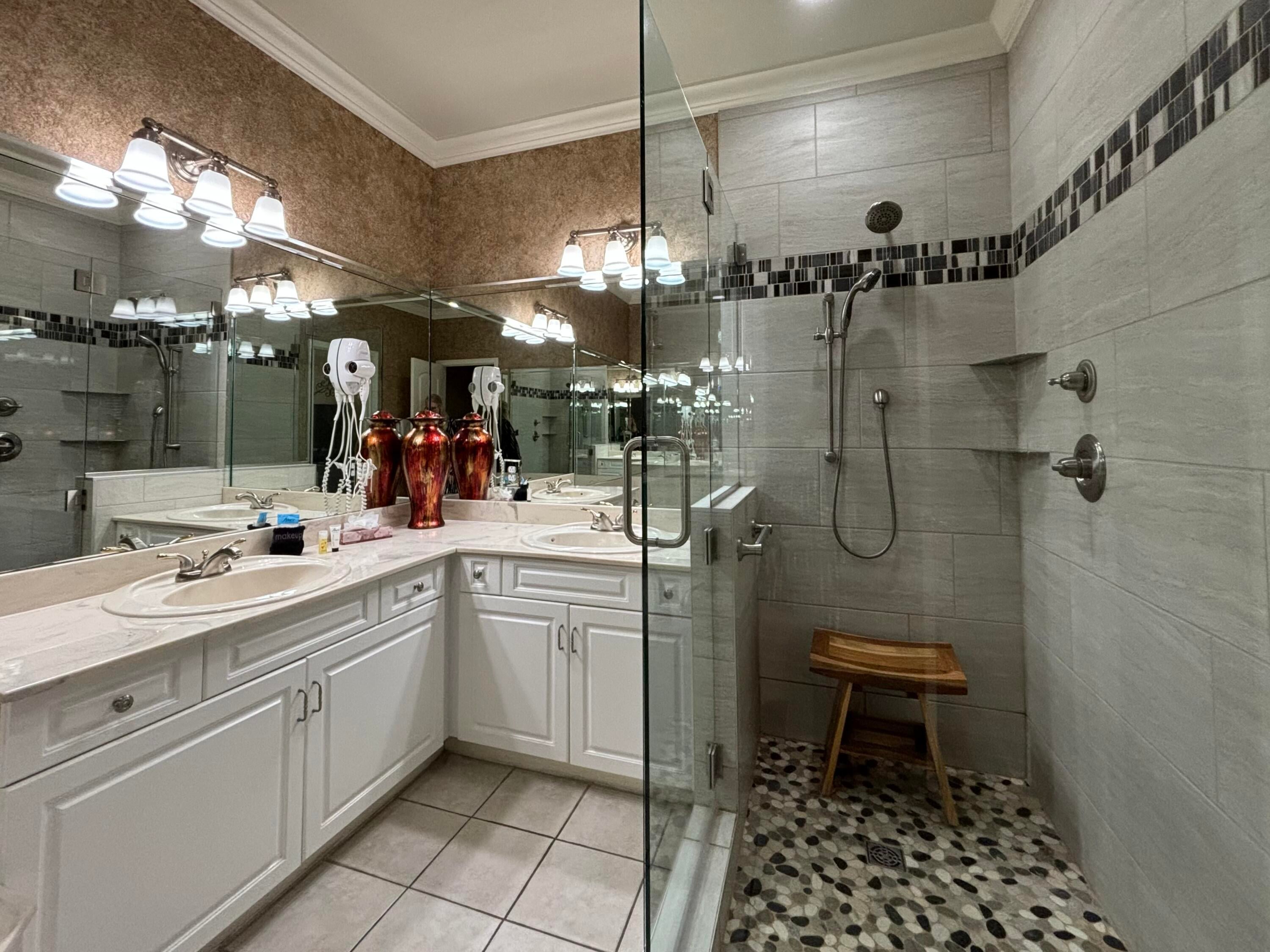 3830 Green Mountain Drive Unit 104 — photo