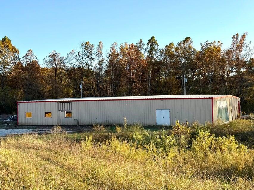 000 Hwy B — photo