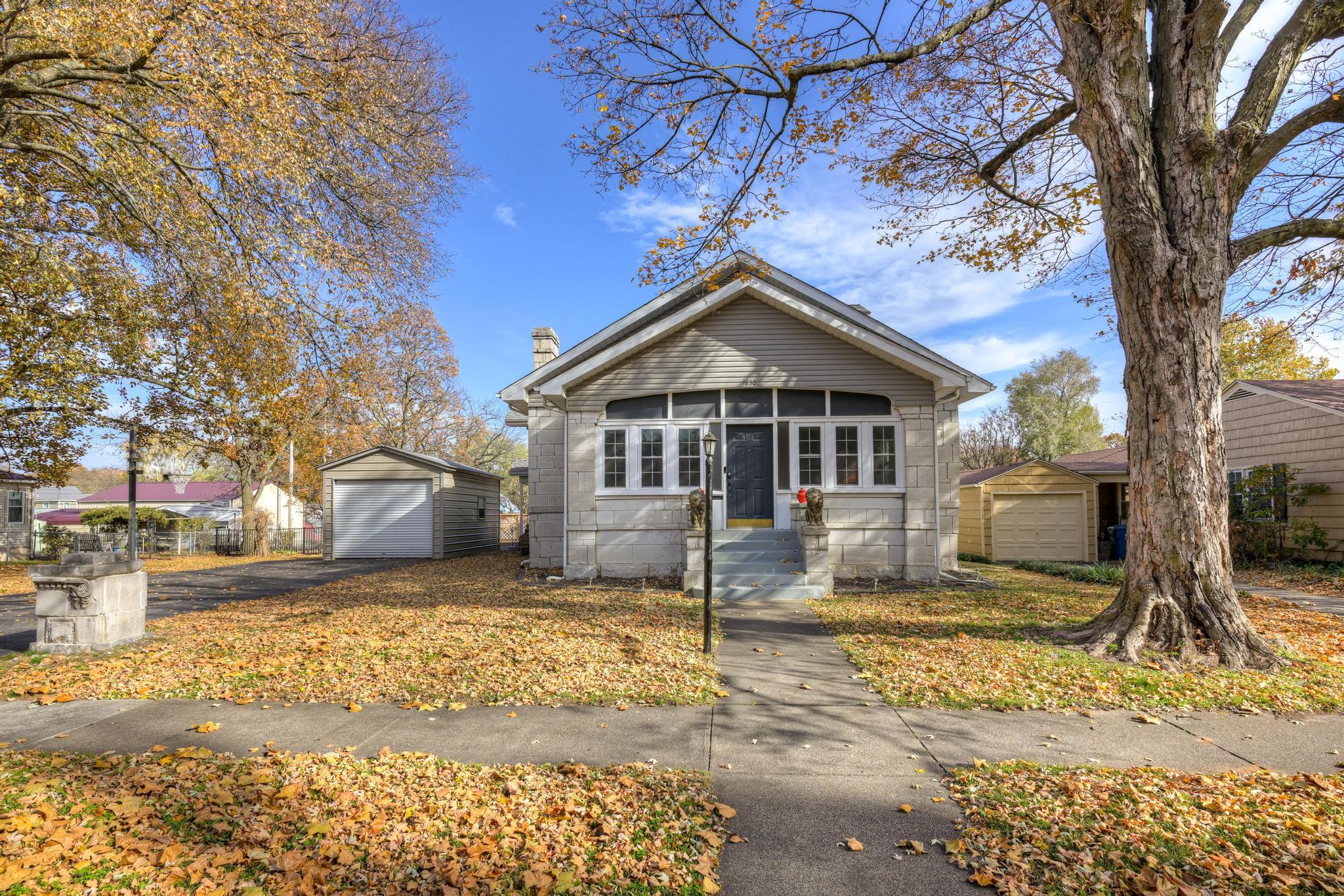 1830 S Maple Street — photo