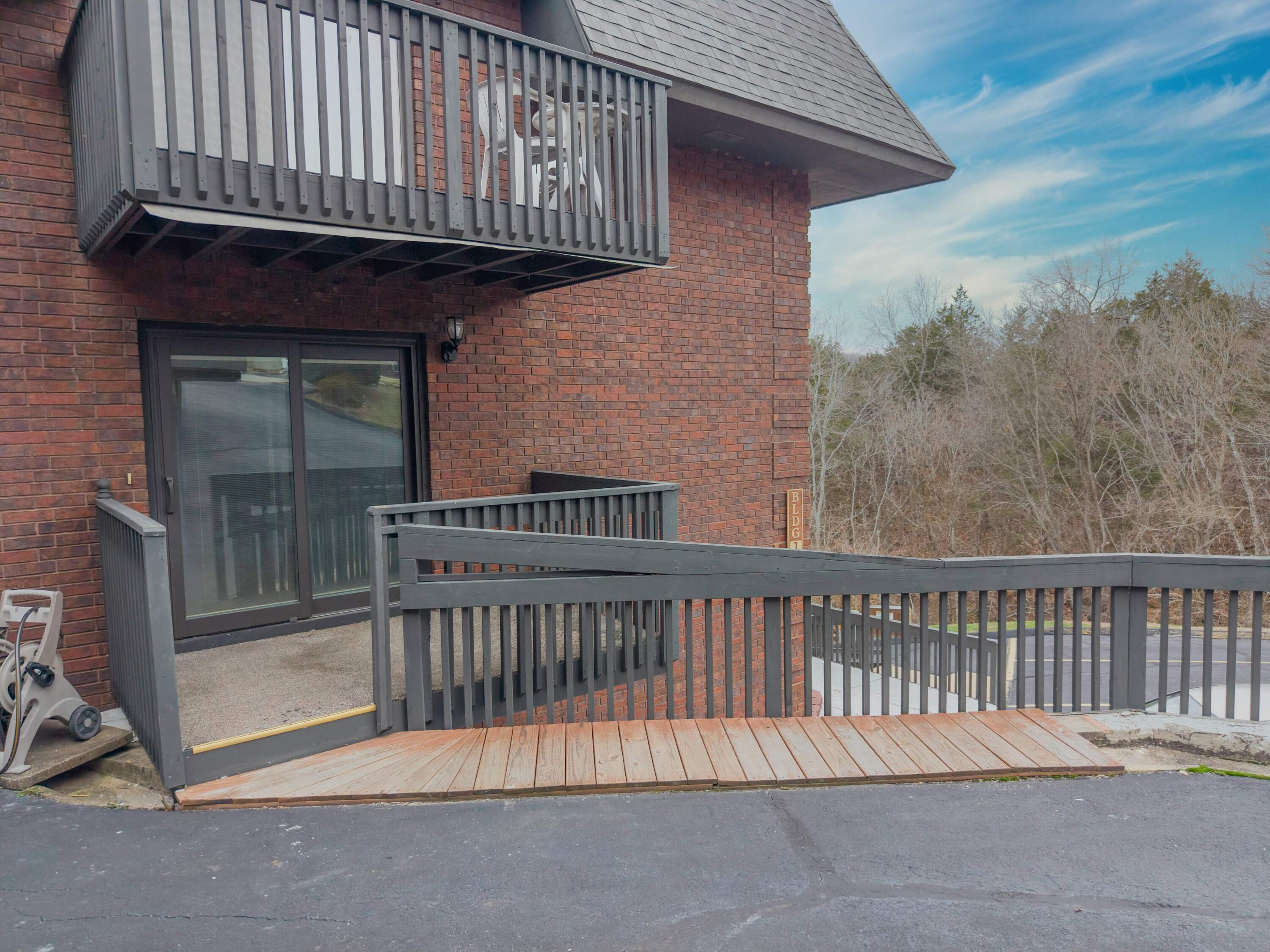 150 Sunken Forest Drive Bldg 1 Unit 101 — photo