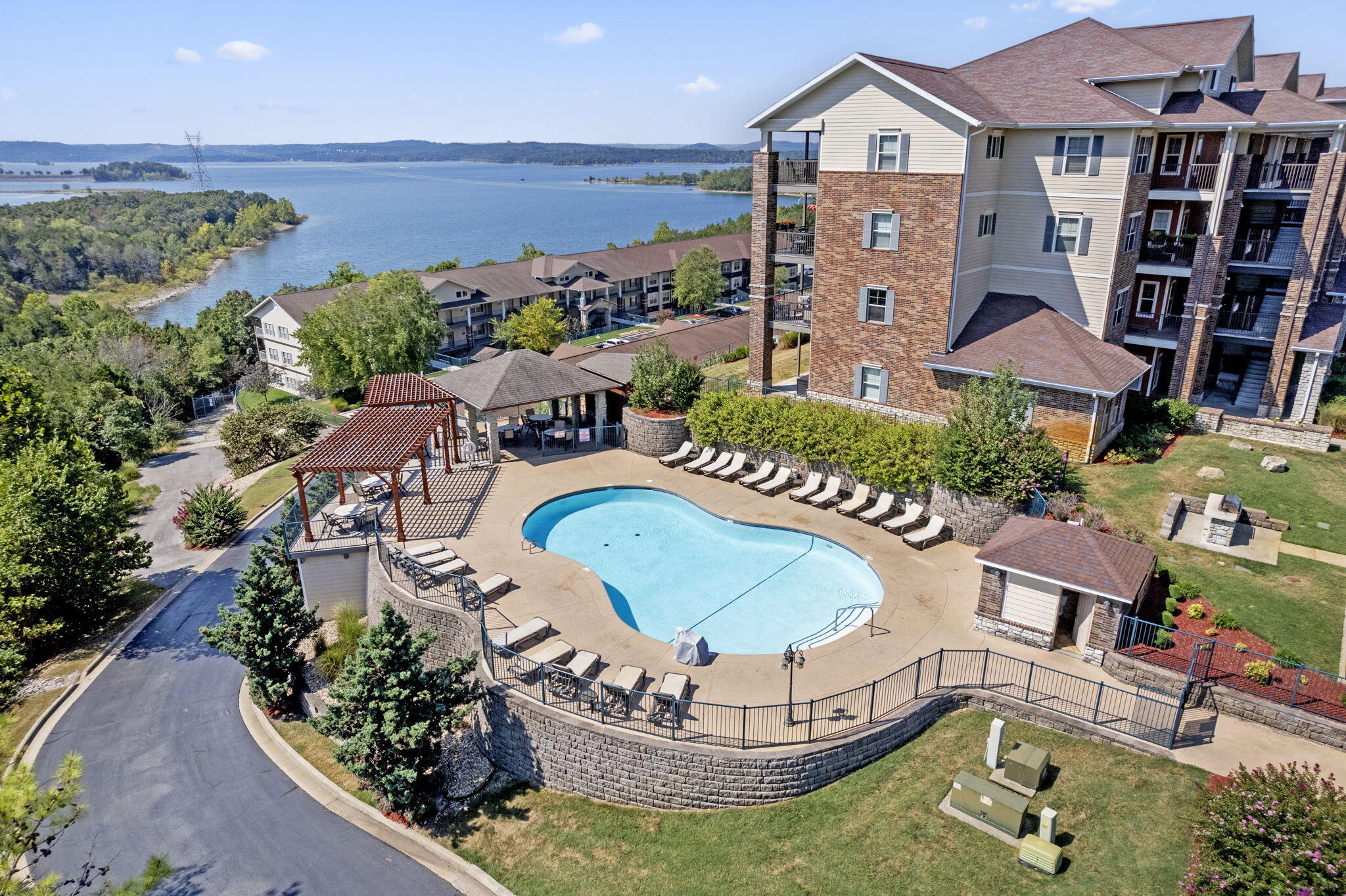 200 Majestic Drive 118 — photo