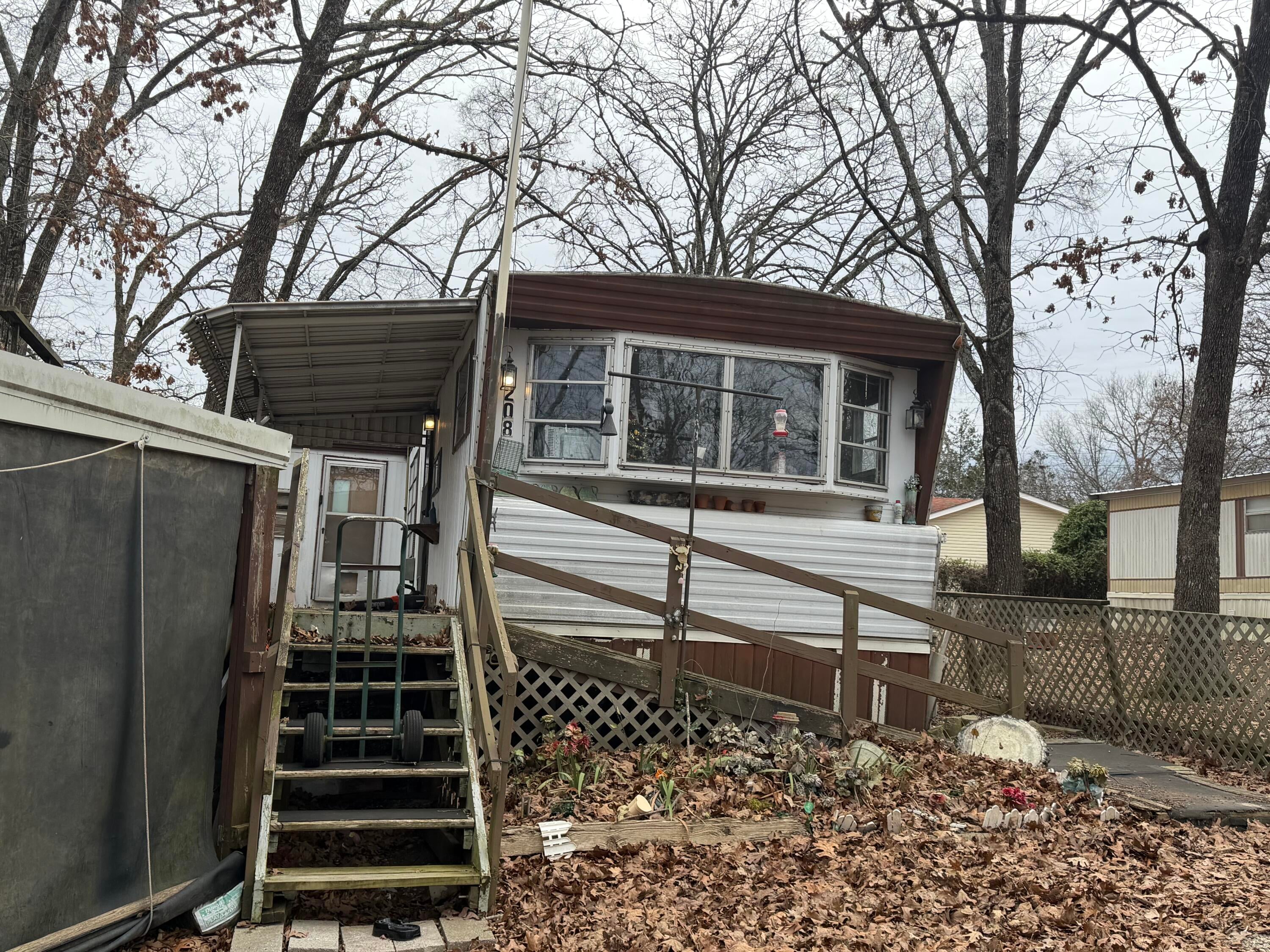 208 Beaver Road — photo