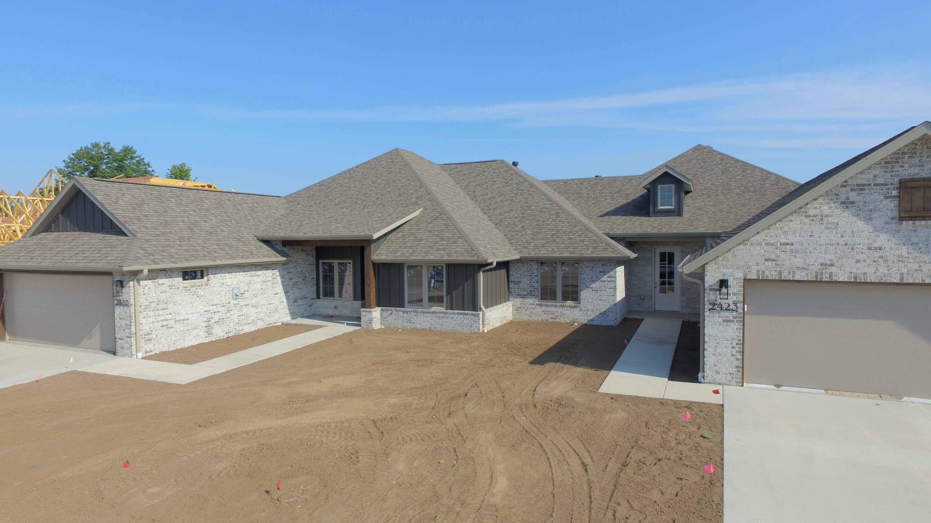 2413 E Swallow Street — photo