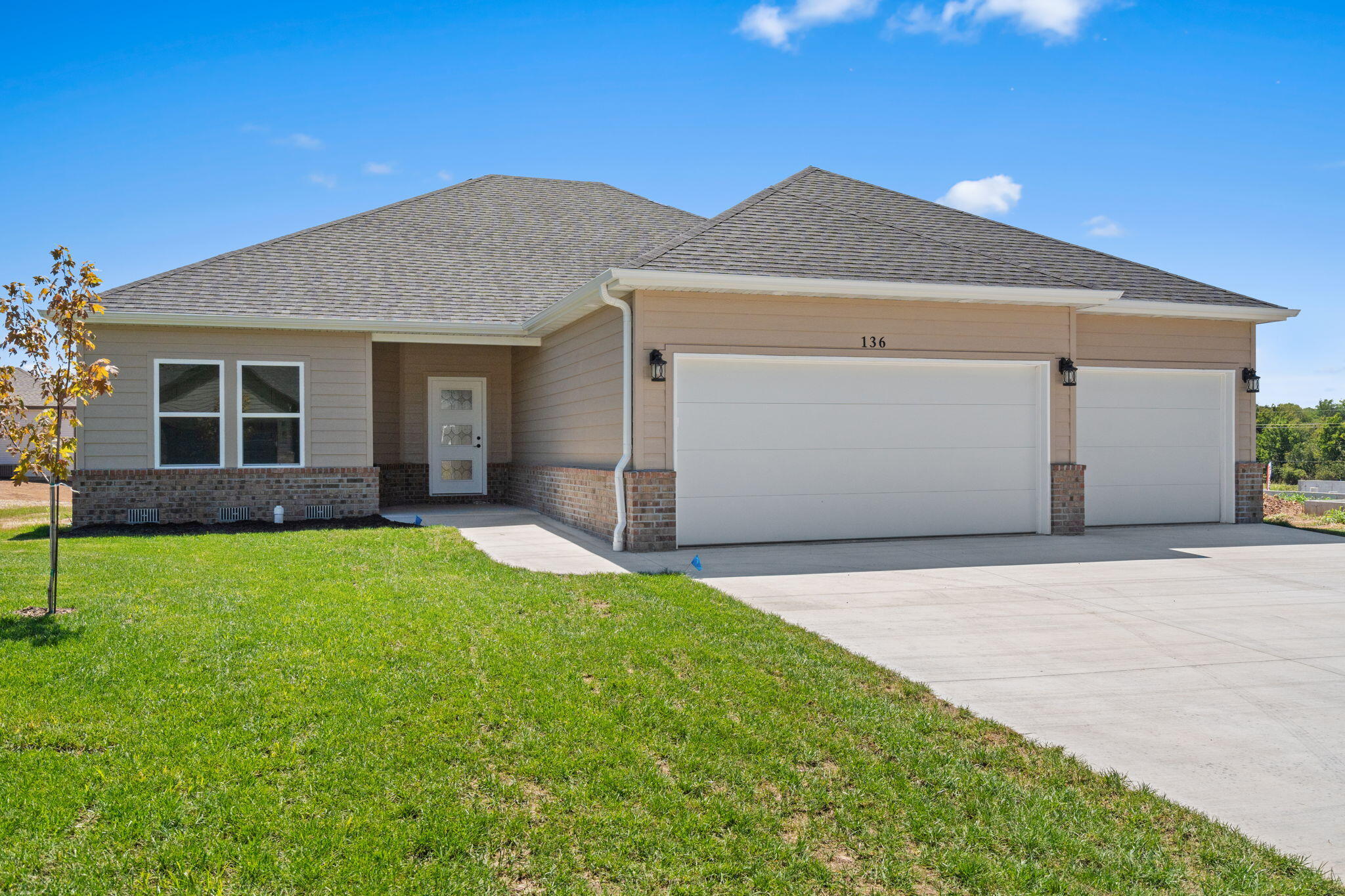 136 E Kelce Lane — photo