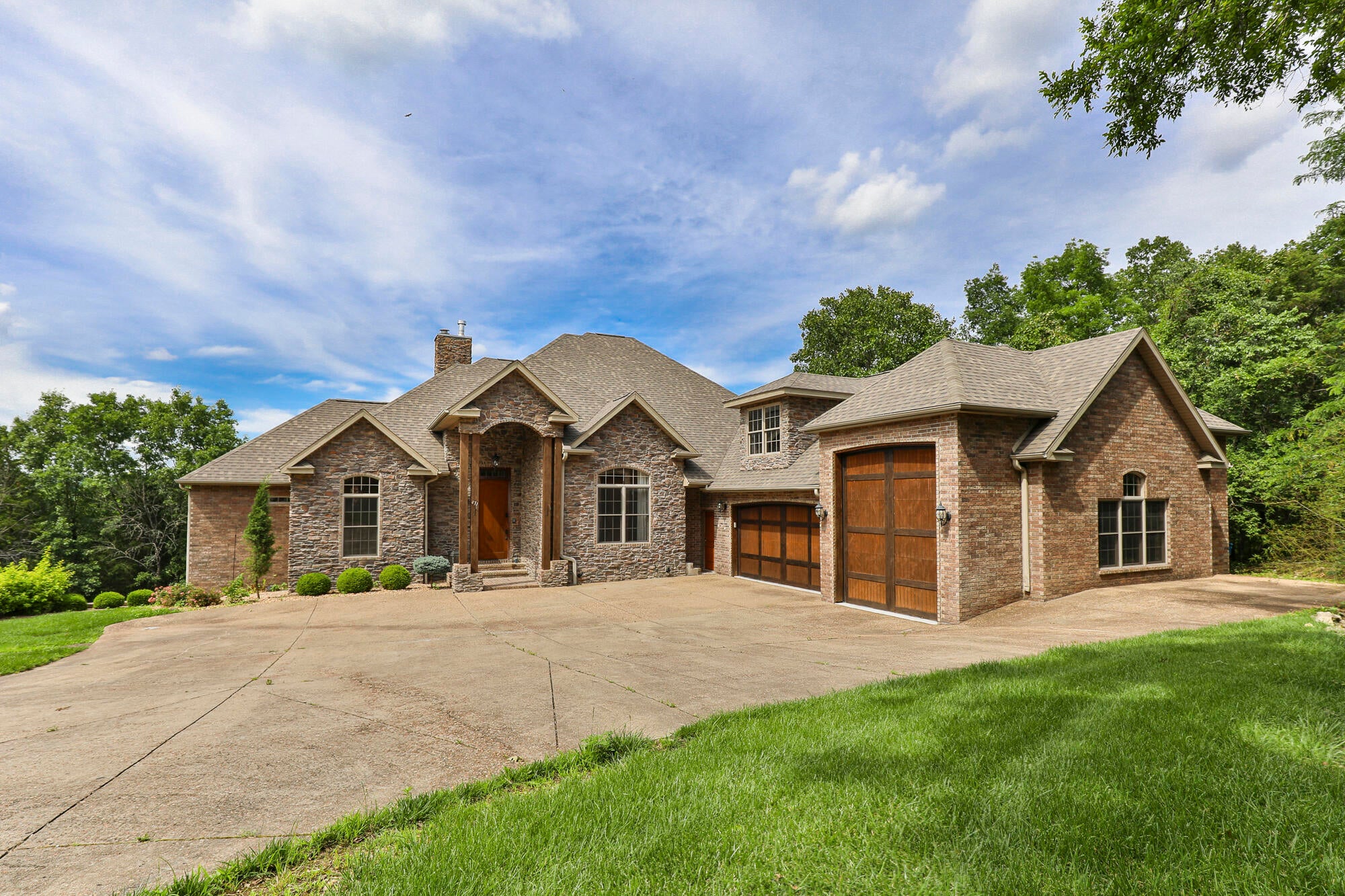 471 Arizona Drive — photo