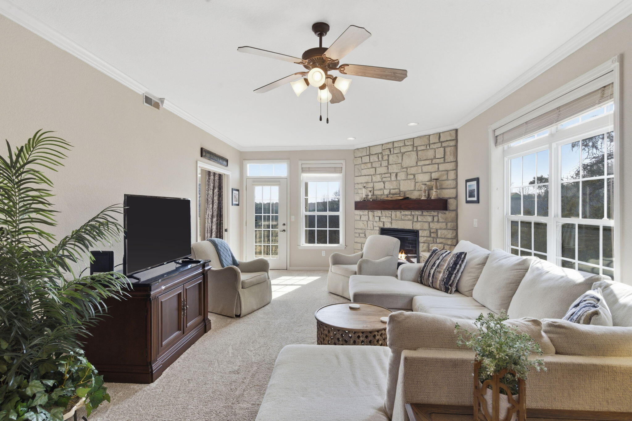 201 Golfview Drive 3-2 — photo