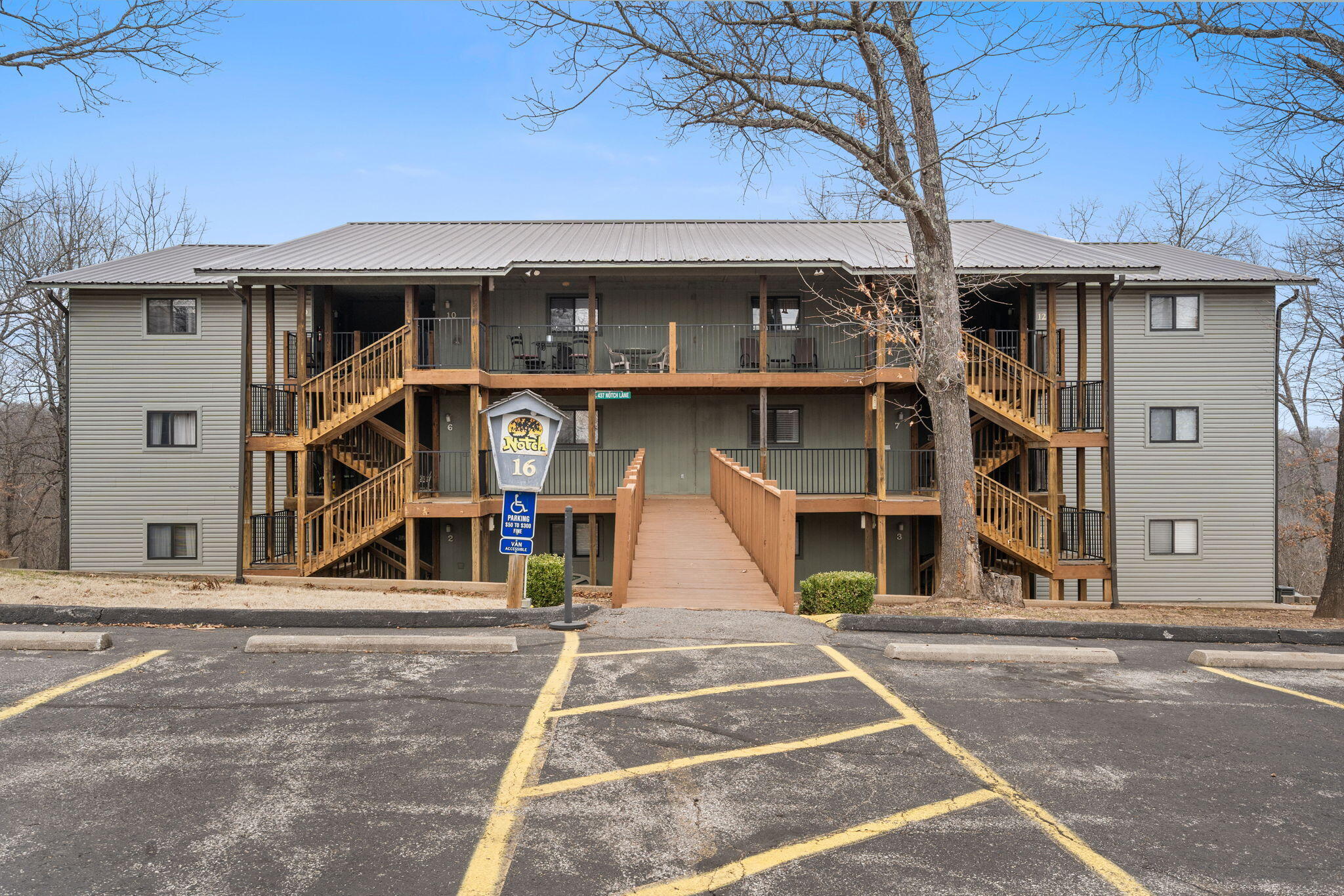437 Notch Lane 8 — photo