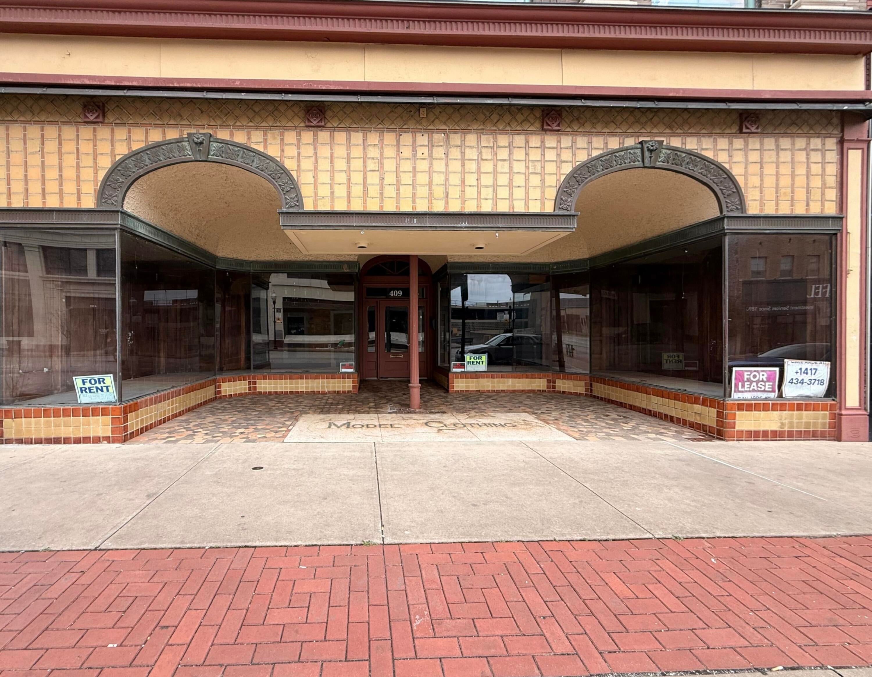 409 S Main Street — photo