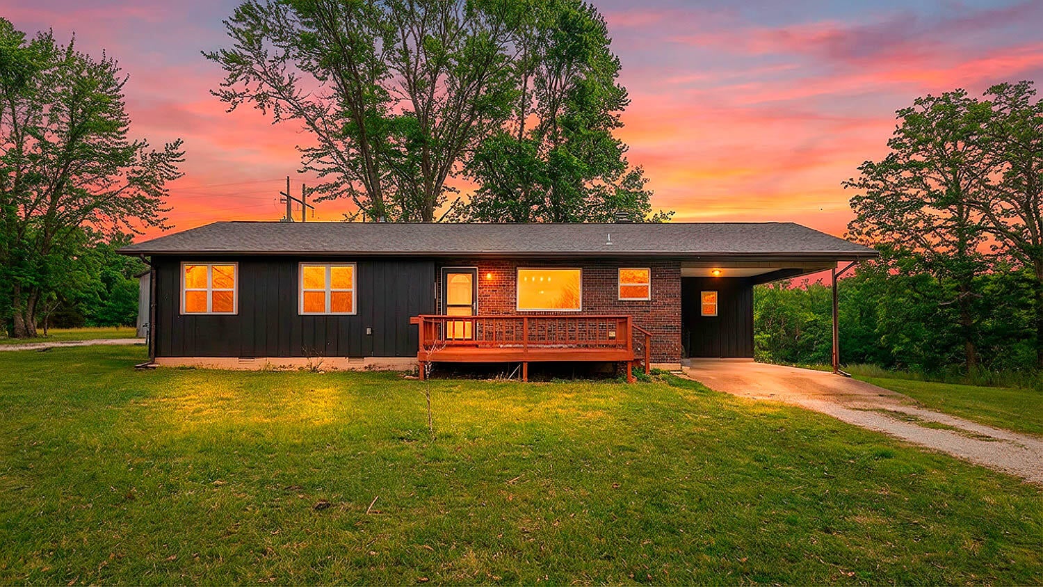 1502 County Road 1210 — photo