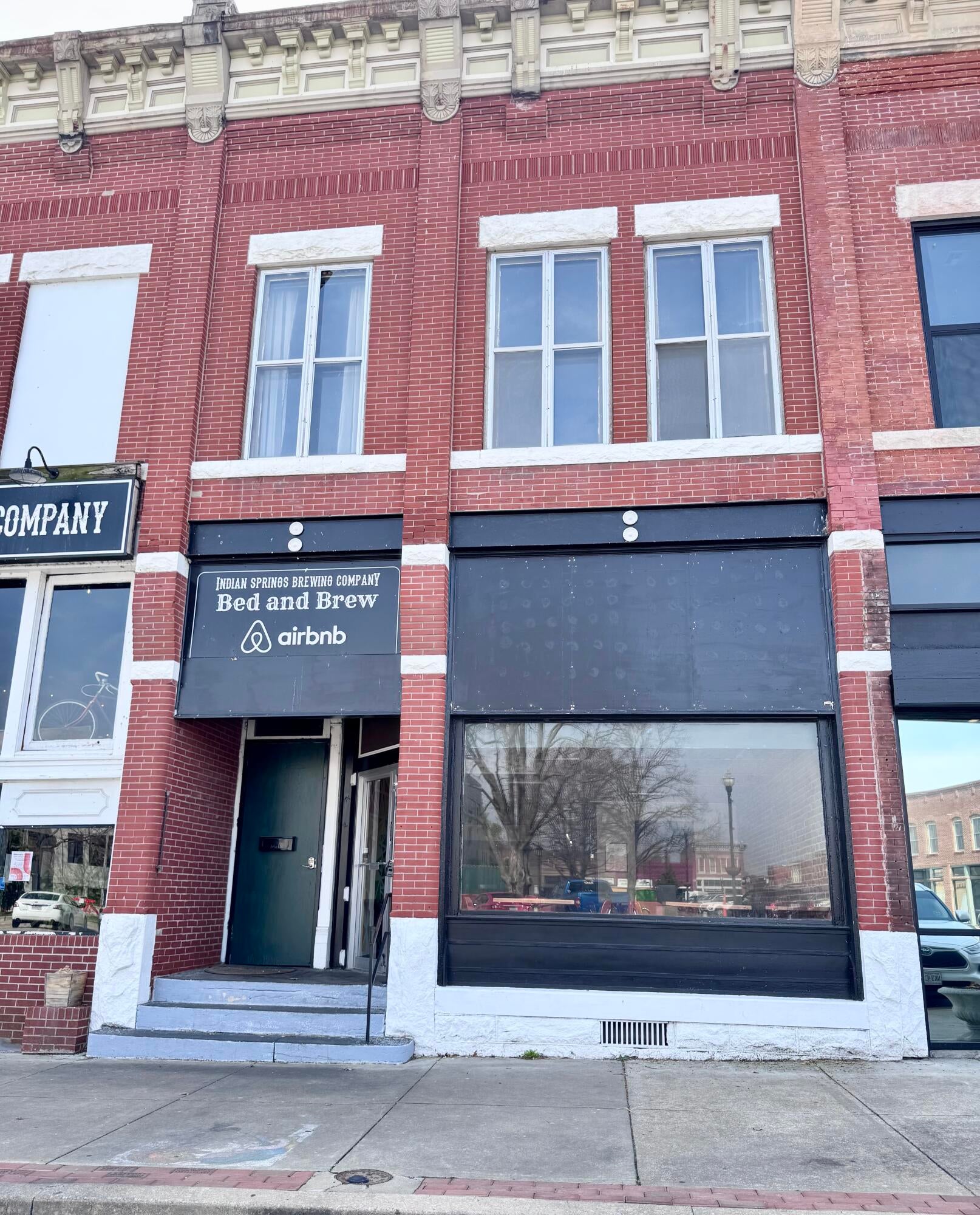 107 E Main Street — photo
