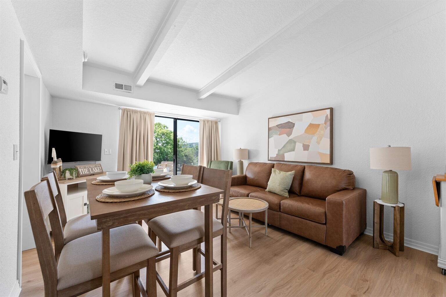 100 Getaway Circle 115 — photo