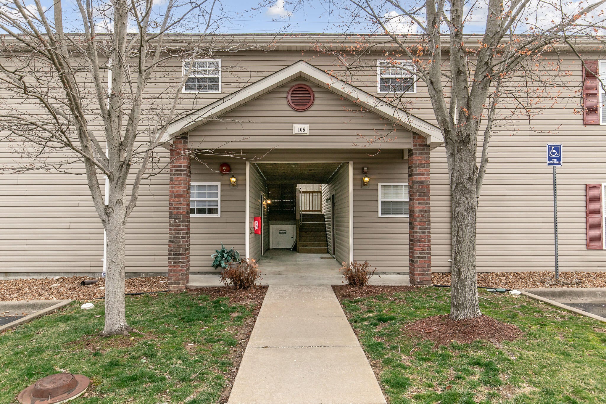 103 Garden Circle 110-3 — photo