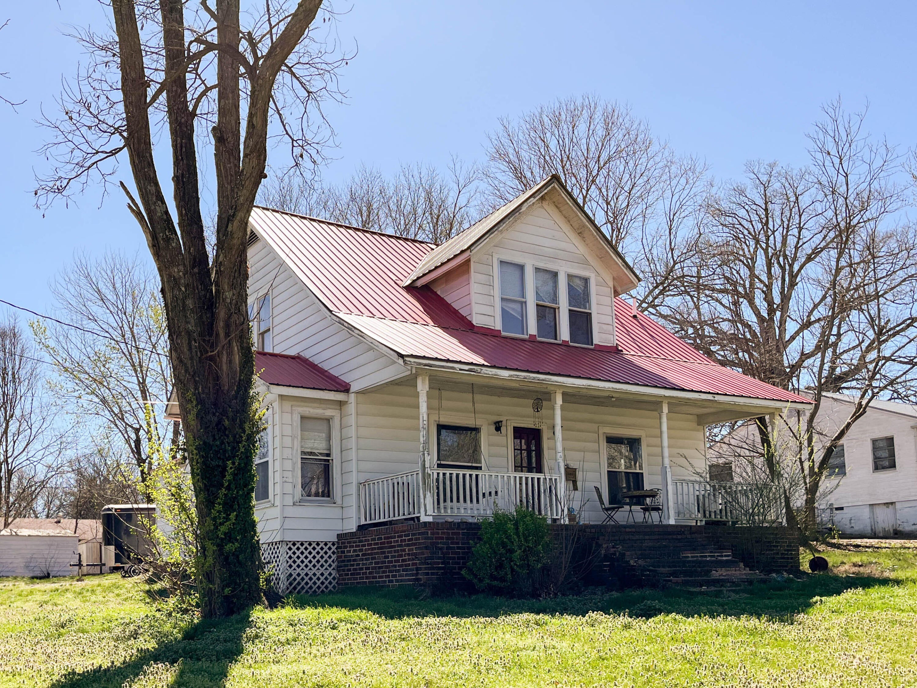 903 Vine Street — photo