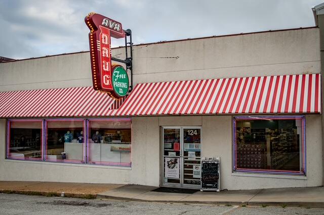 124 W Washington Avenue — photo