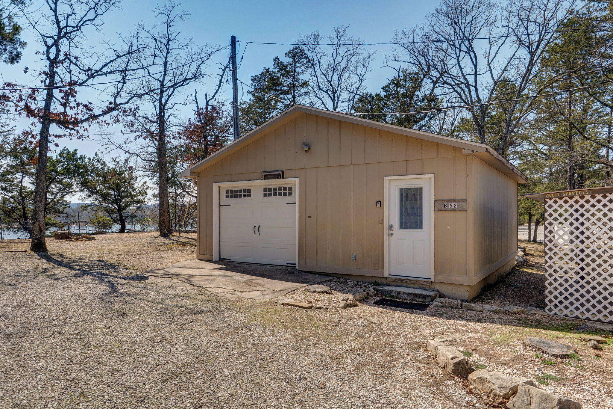 1715 Hideaway Road I-8 — photo