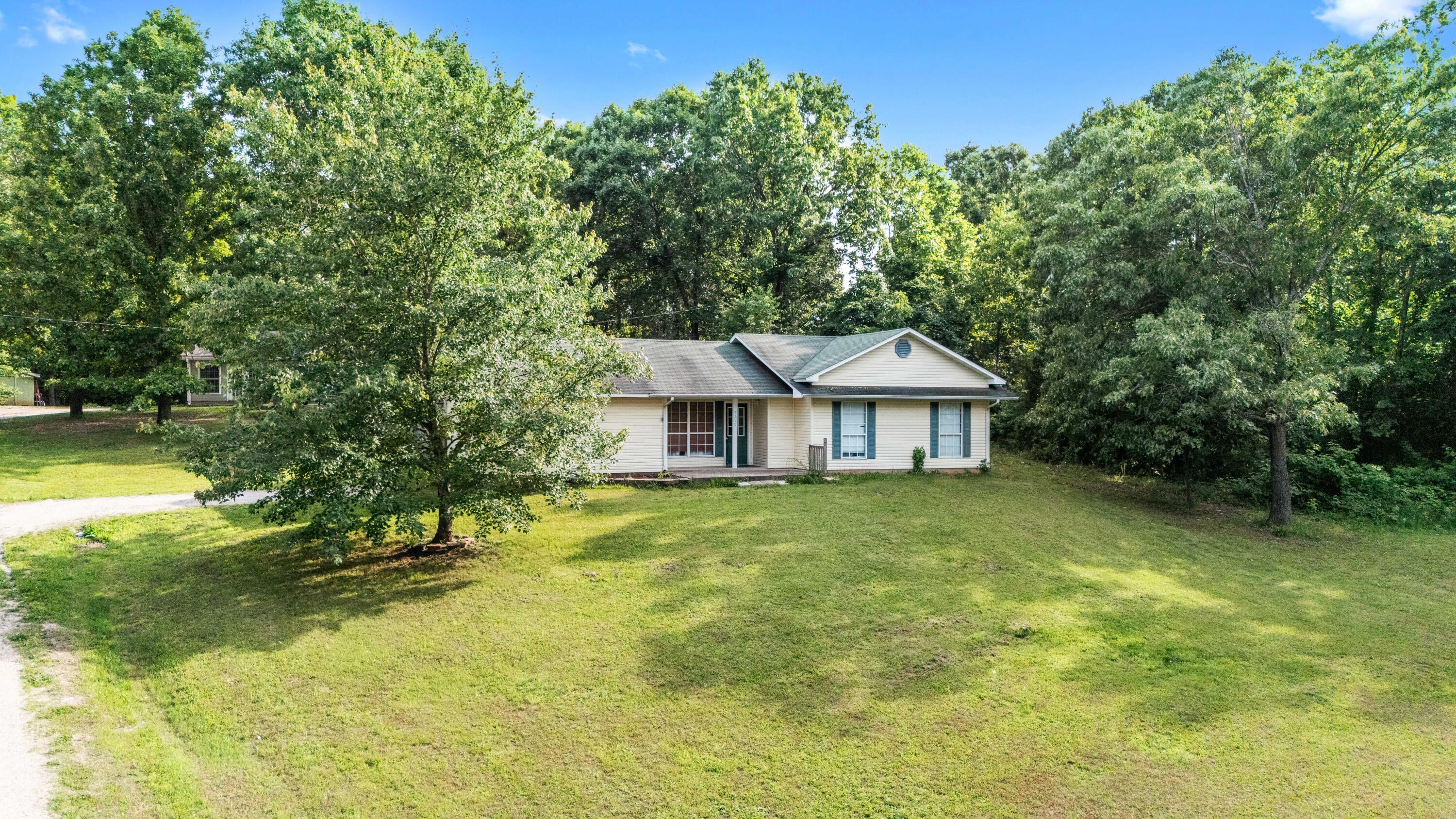 7299 Private Rd 1830 — photo