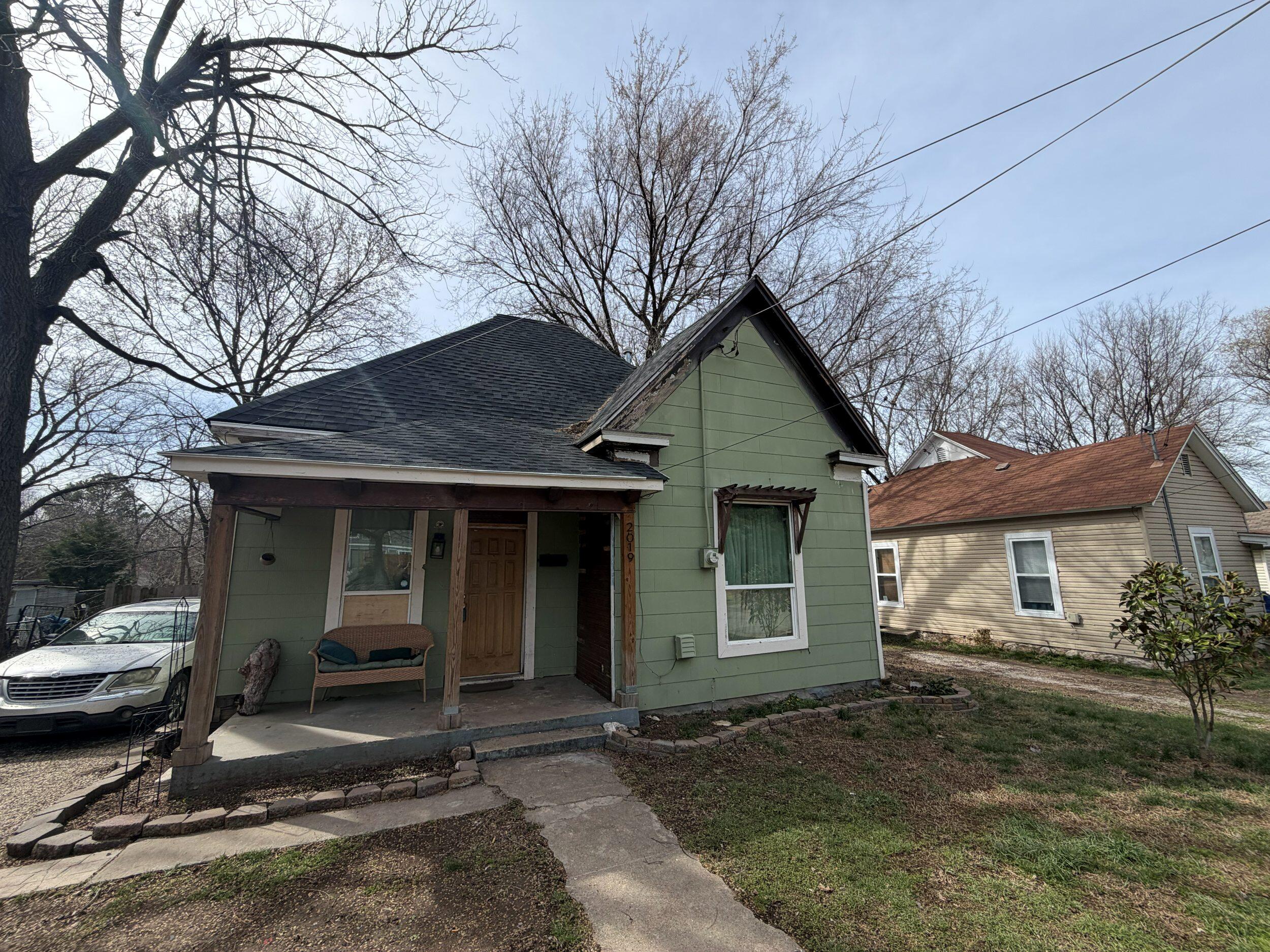 2019 N Howard Avenue — photo