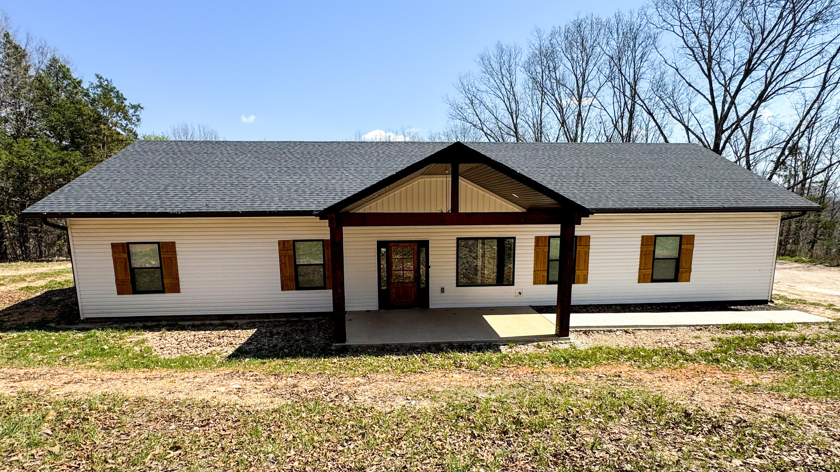 290 Mccord Bend Road — photo