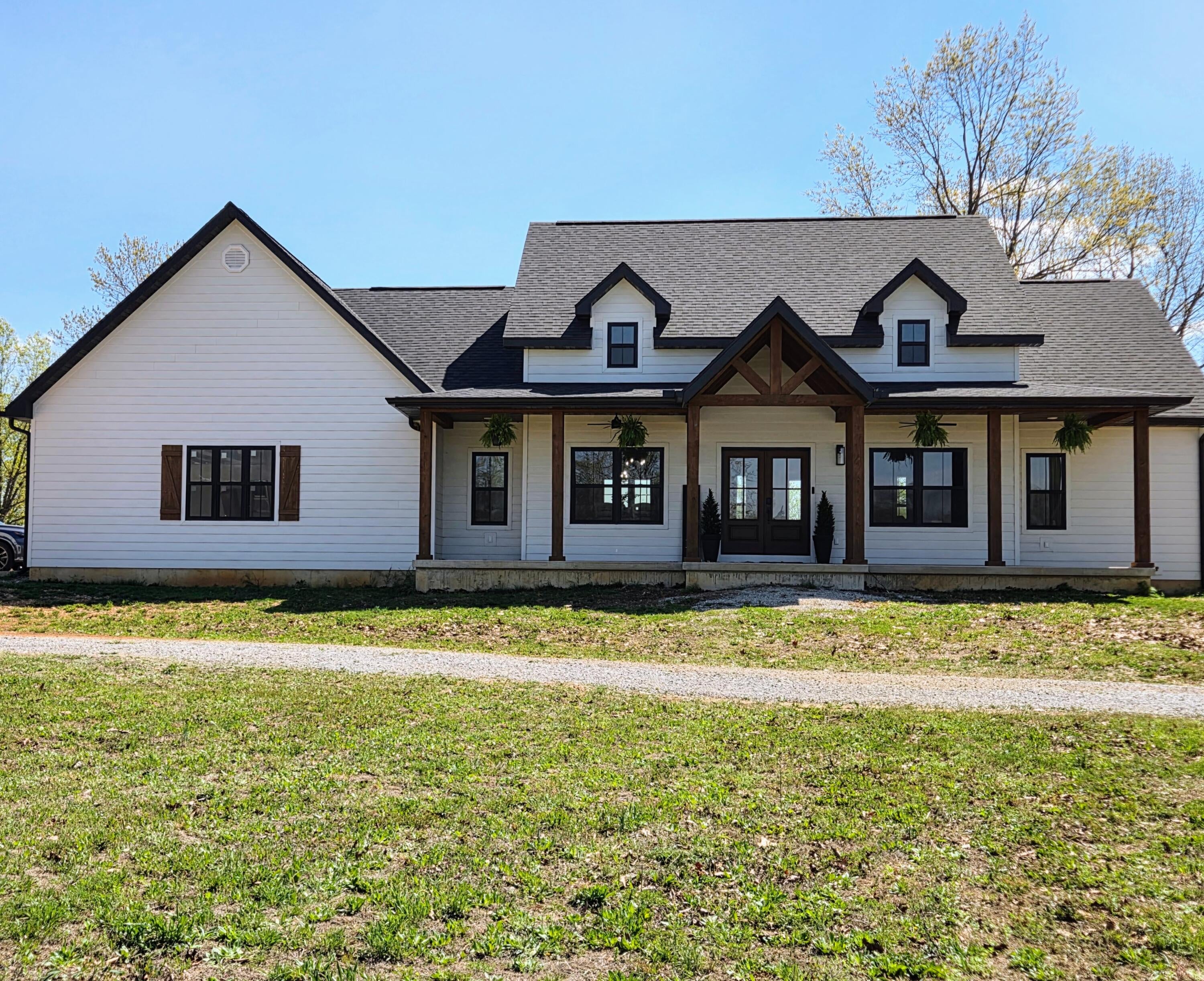 1814 County Road 364 — photo