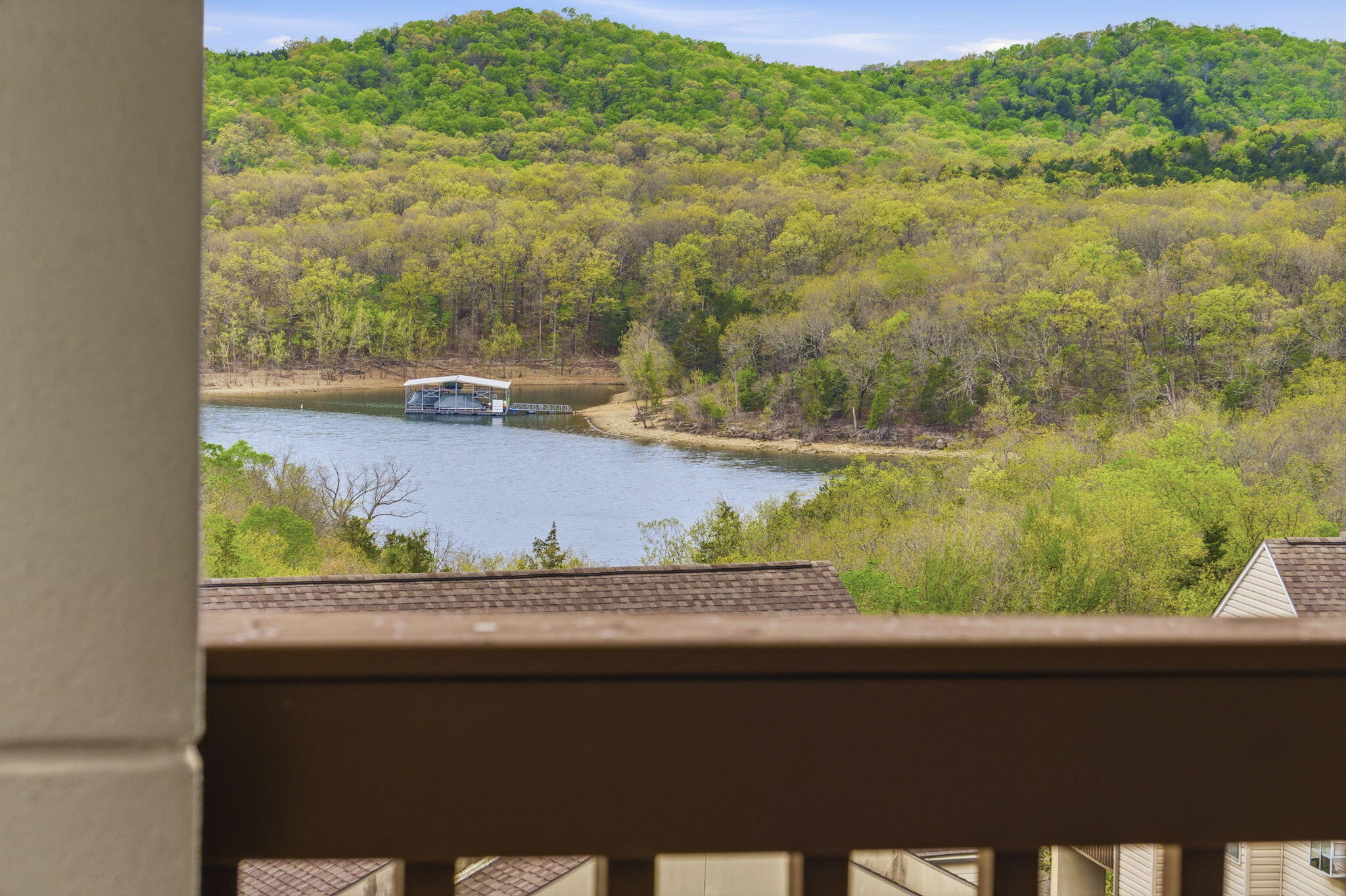 38 Lantern Bay Lane Apt 3 — photo
