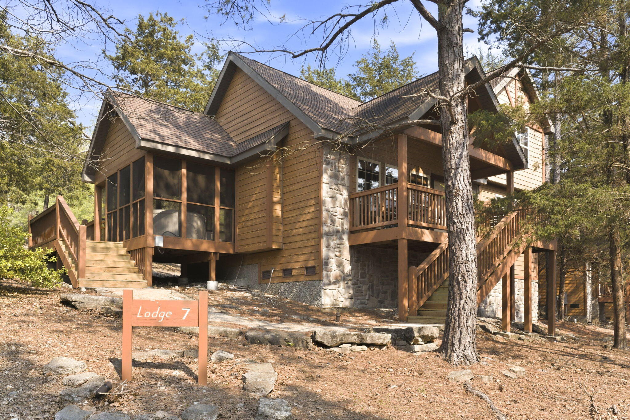 102 Lost Creek Circle — photo