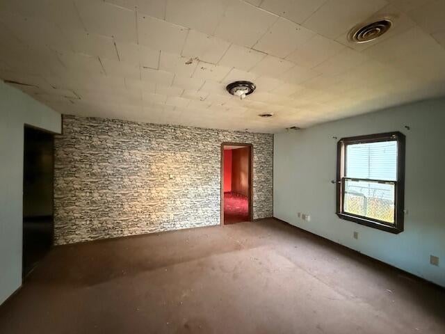 Home in Springfield, MO 65806 — photo 2
