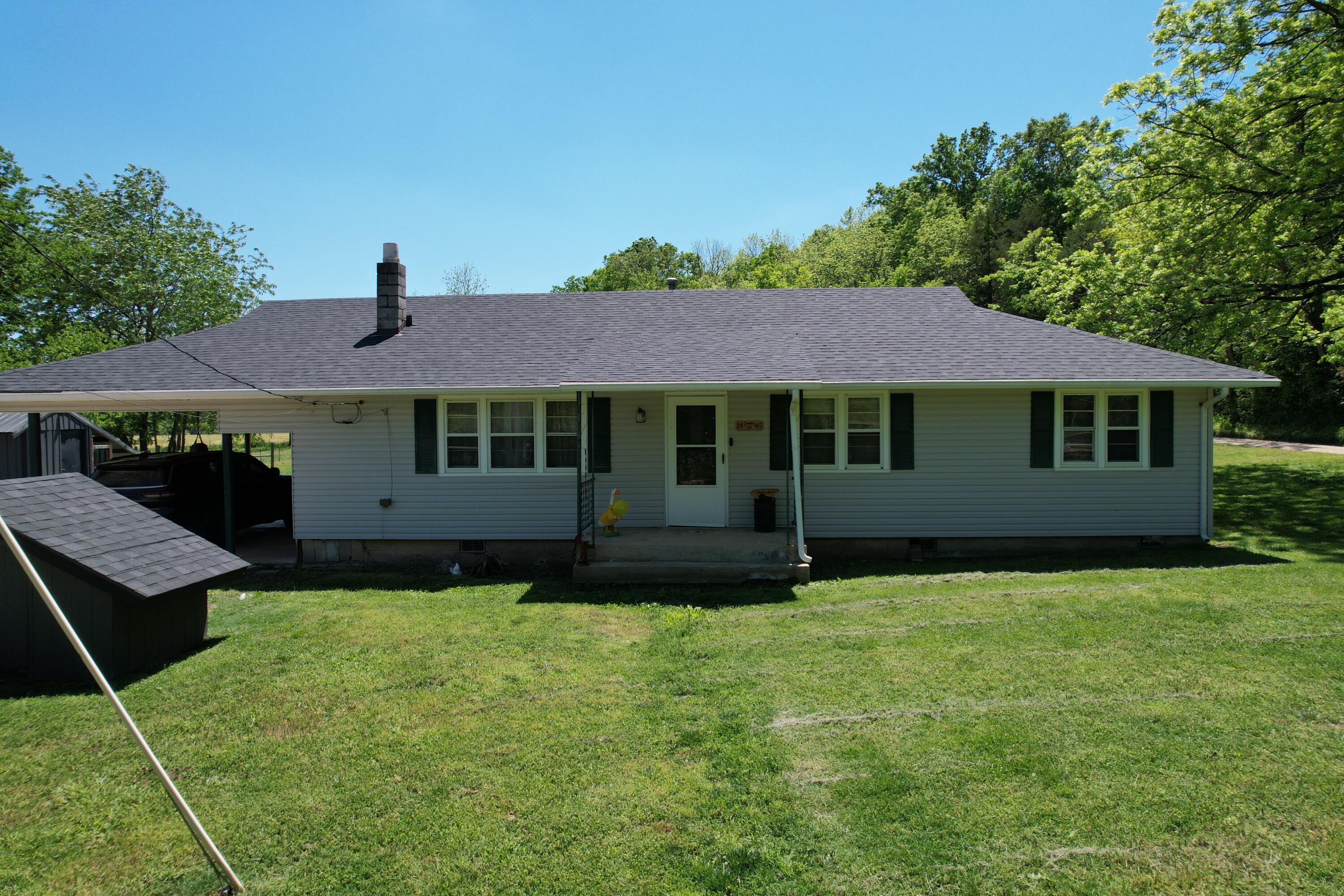 24 CR 947 — photo