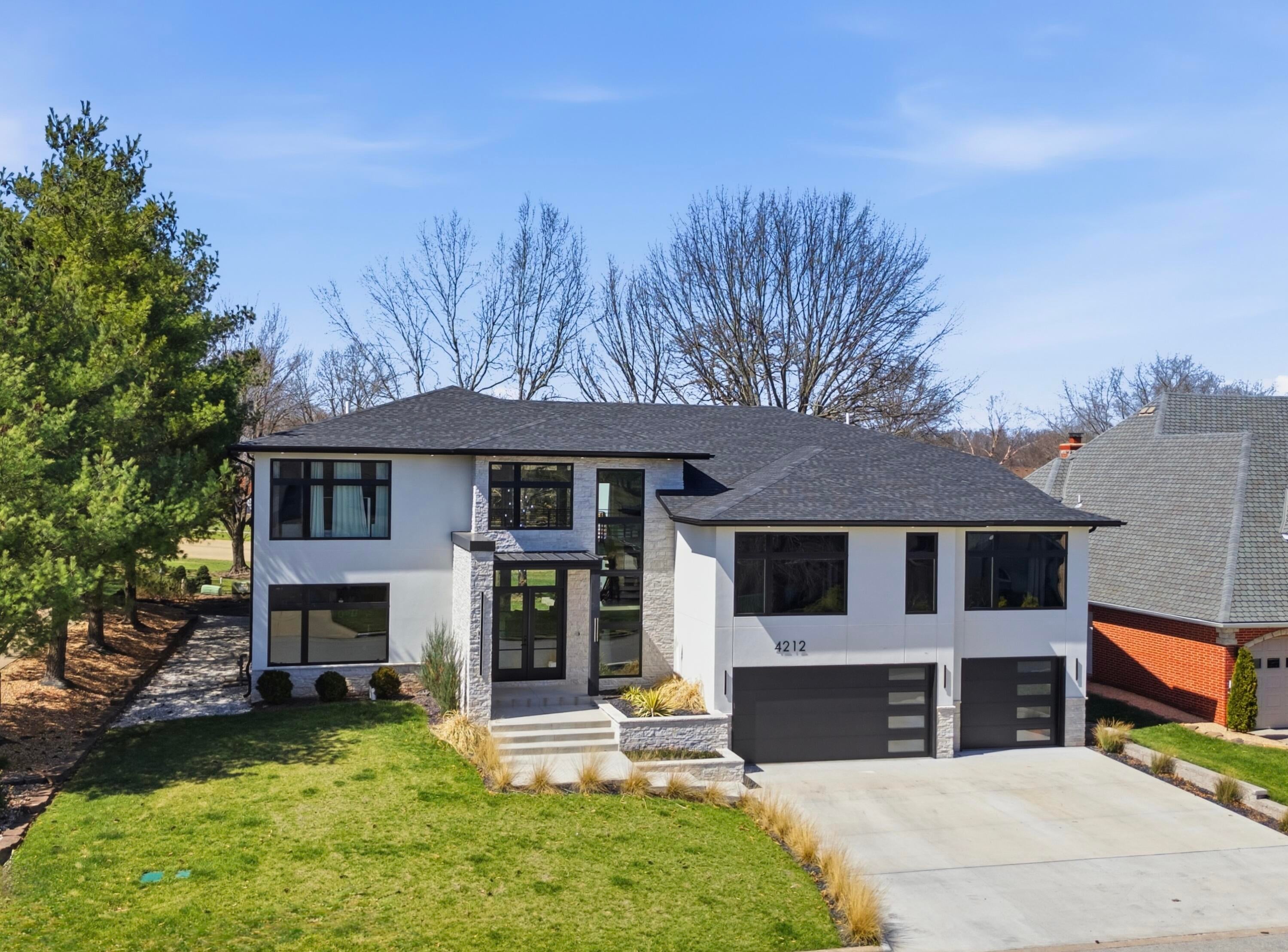 4212 Greenbriar Drive — photo