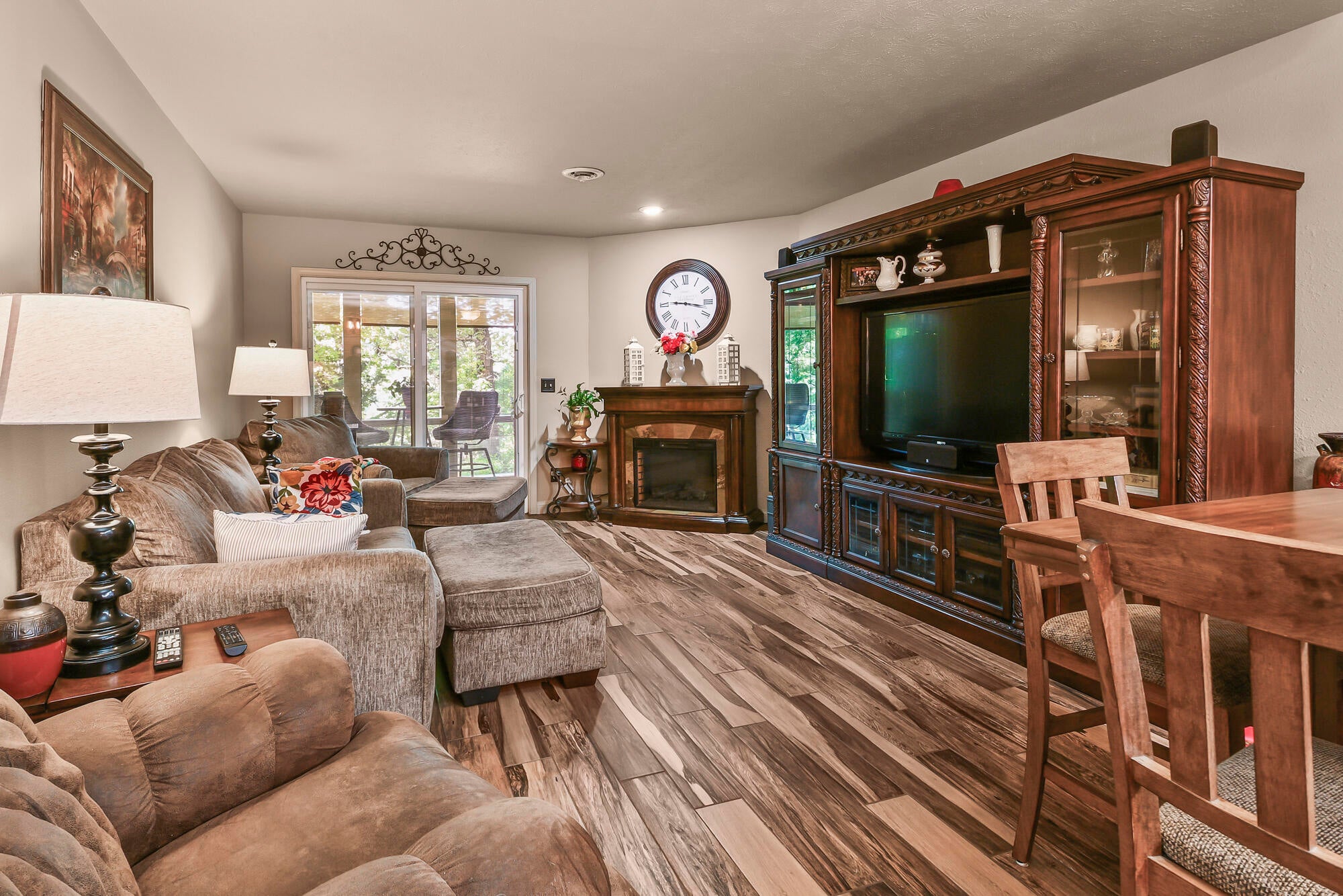 150 The Bluffs 31-3 — photo