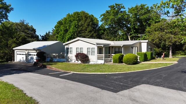 32 Ledgestone Road — photo