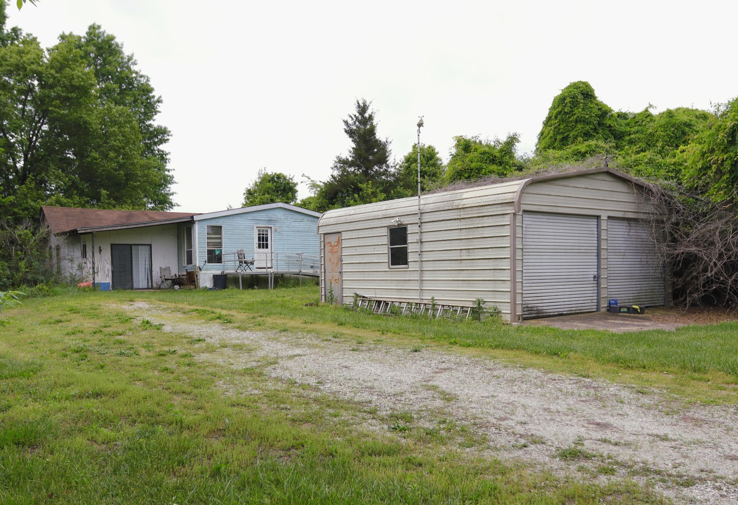 1266 Private Road 1060 — photo