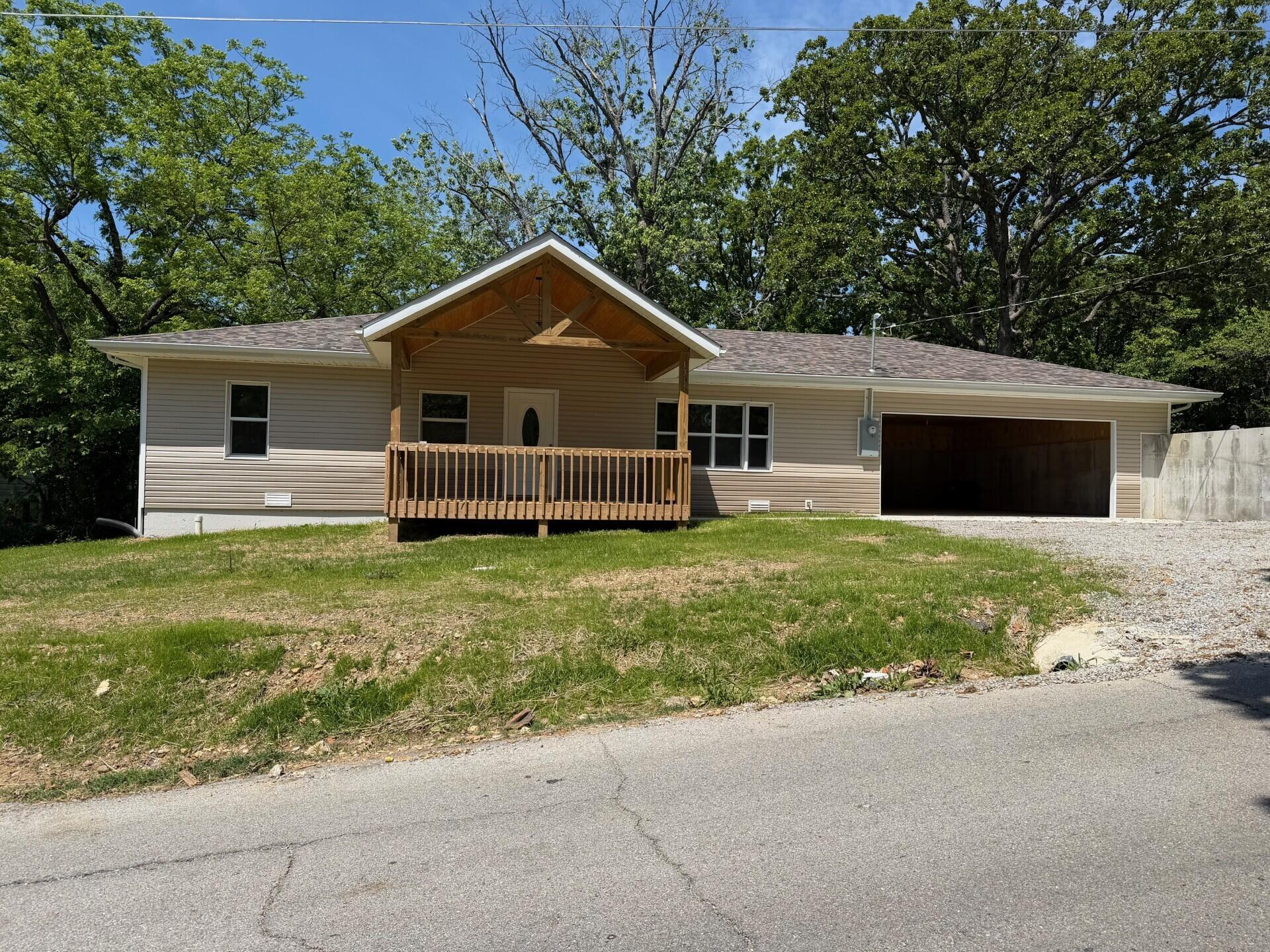 1311 N Mansfield Road — photo
