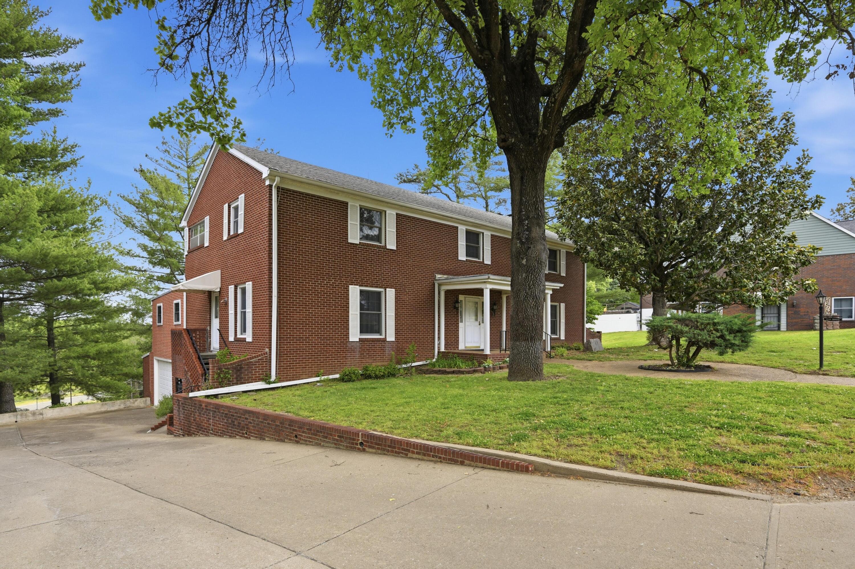 1338 Sheridan Drive — photo