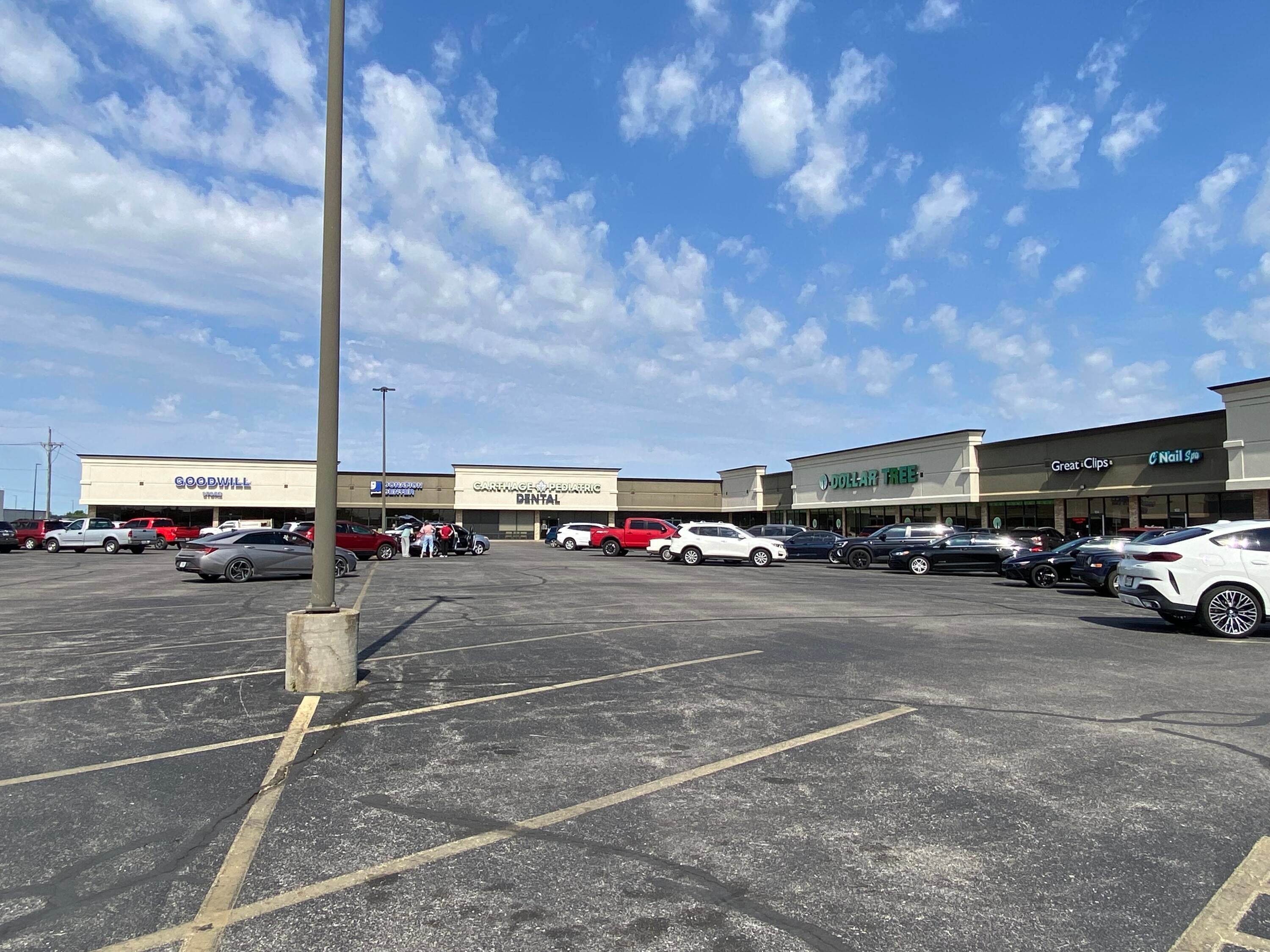 122 W George E Phelps Boulevard — photo