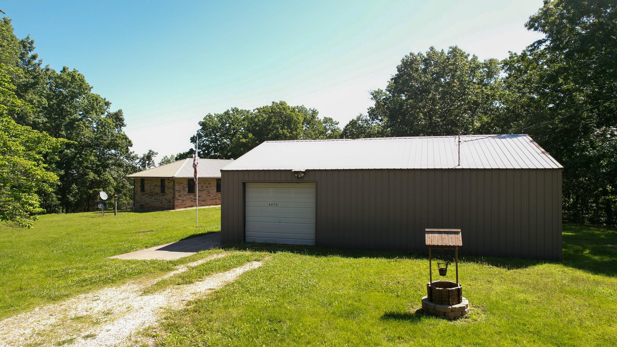 8870 NE 1275 Pvt Road — photo