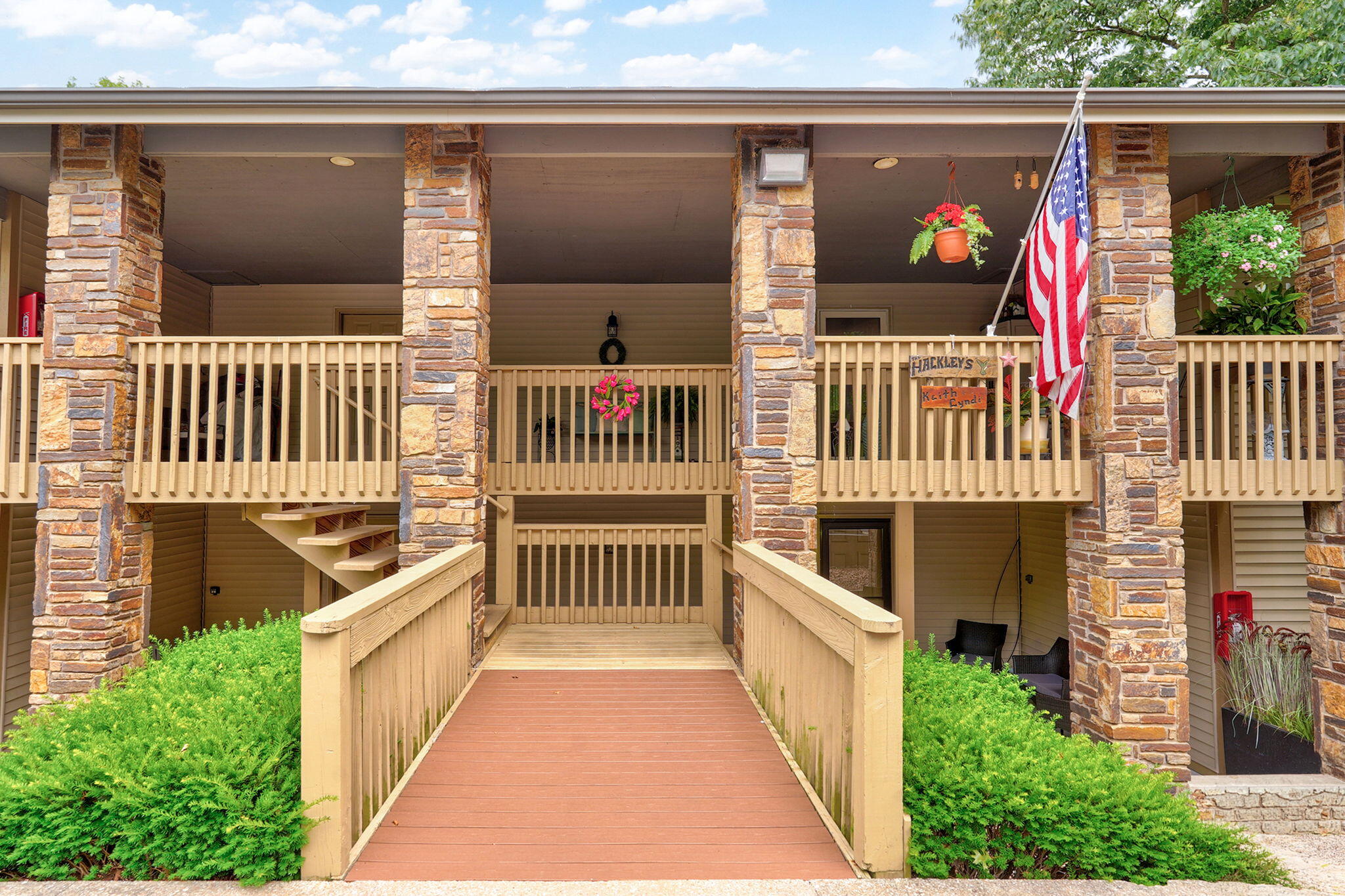 152 Turnberry Drive Apt 3 — photo