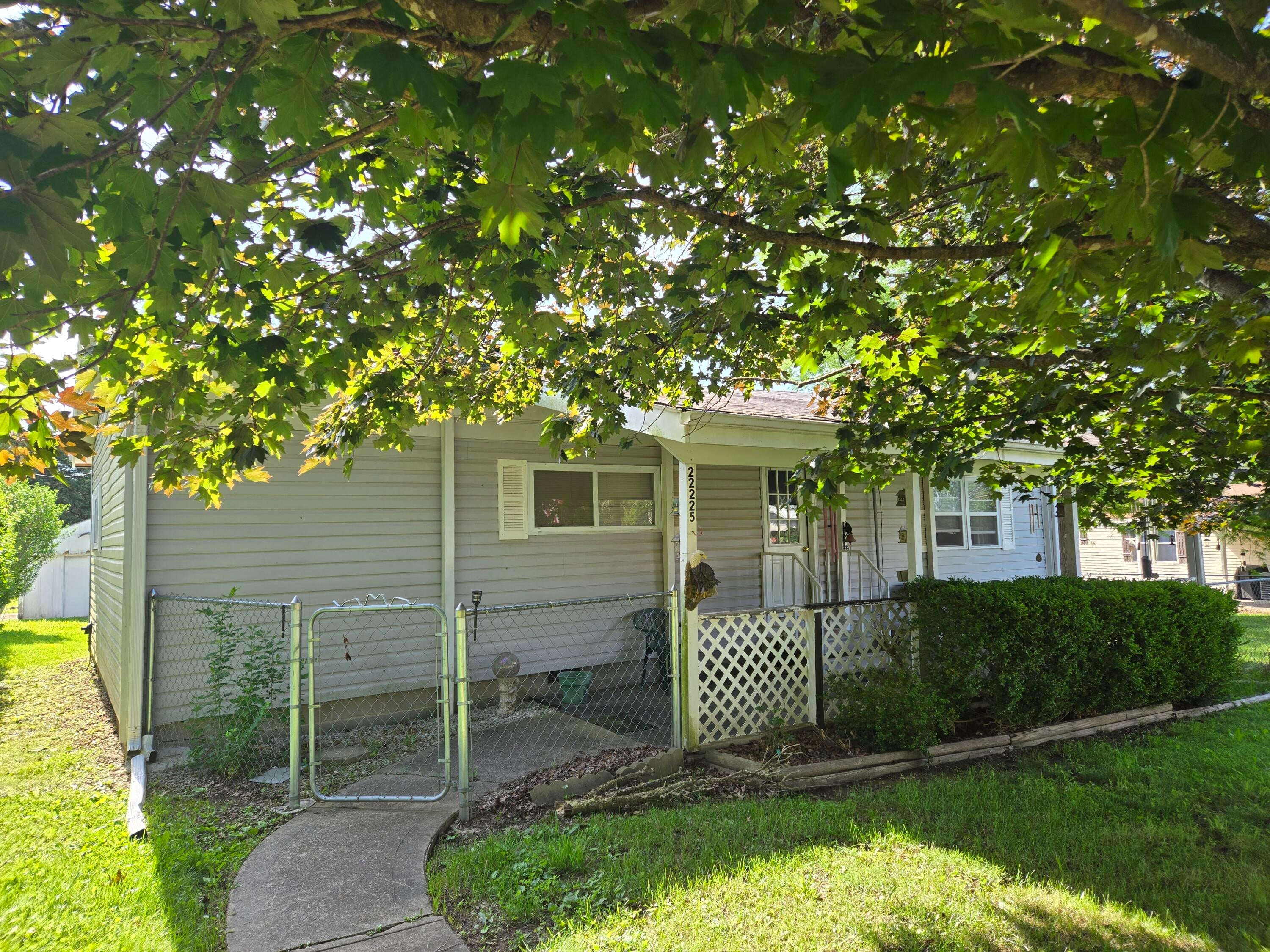 22225 County Road 271a — photo