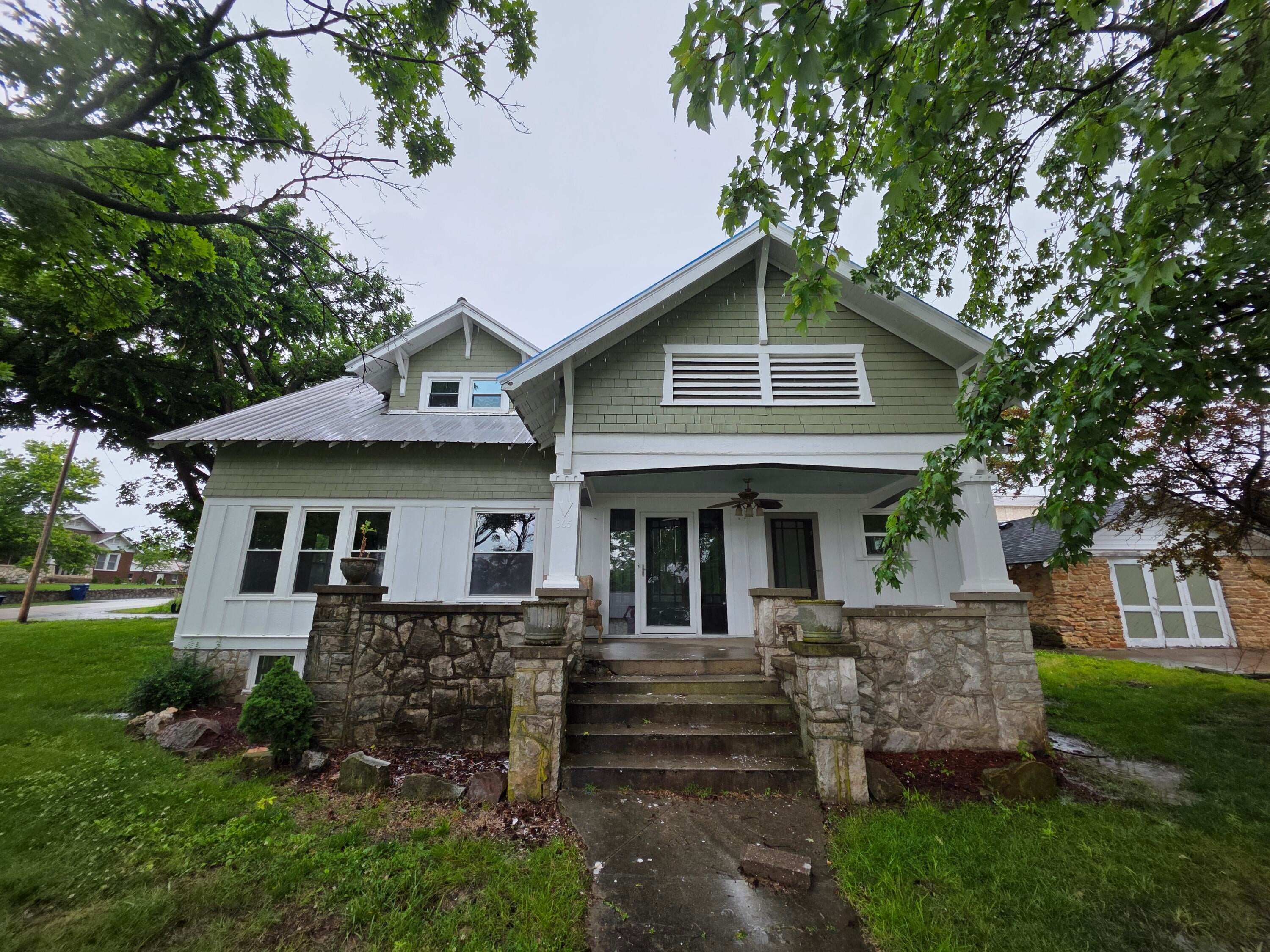 365 N Main Street — photo