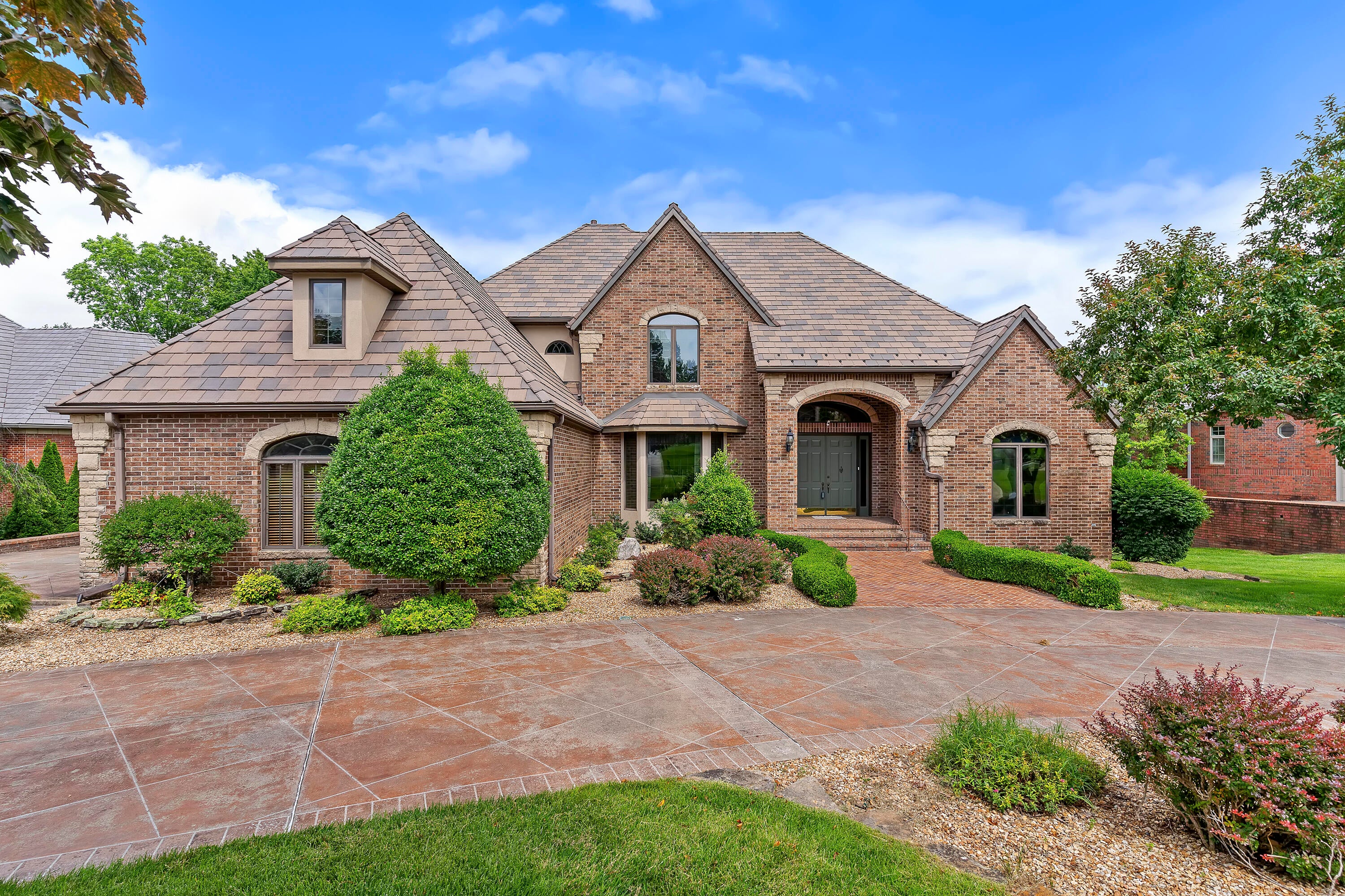 5418 S Castlebay Drive — photo