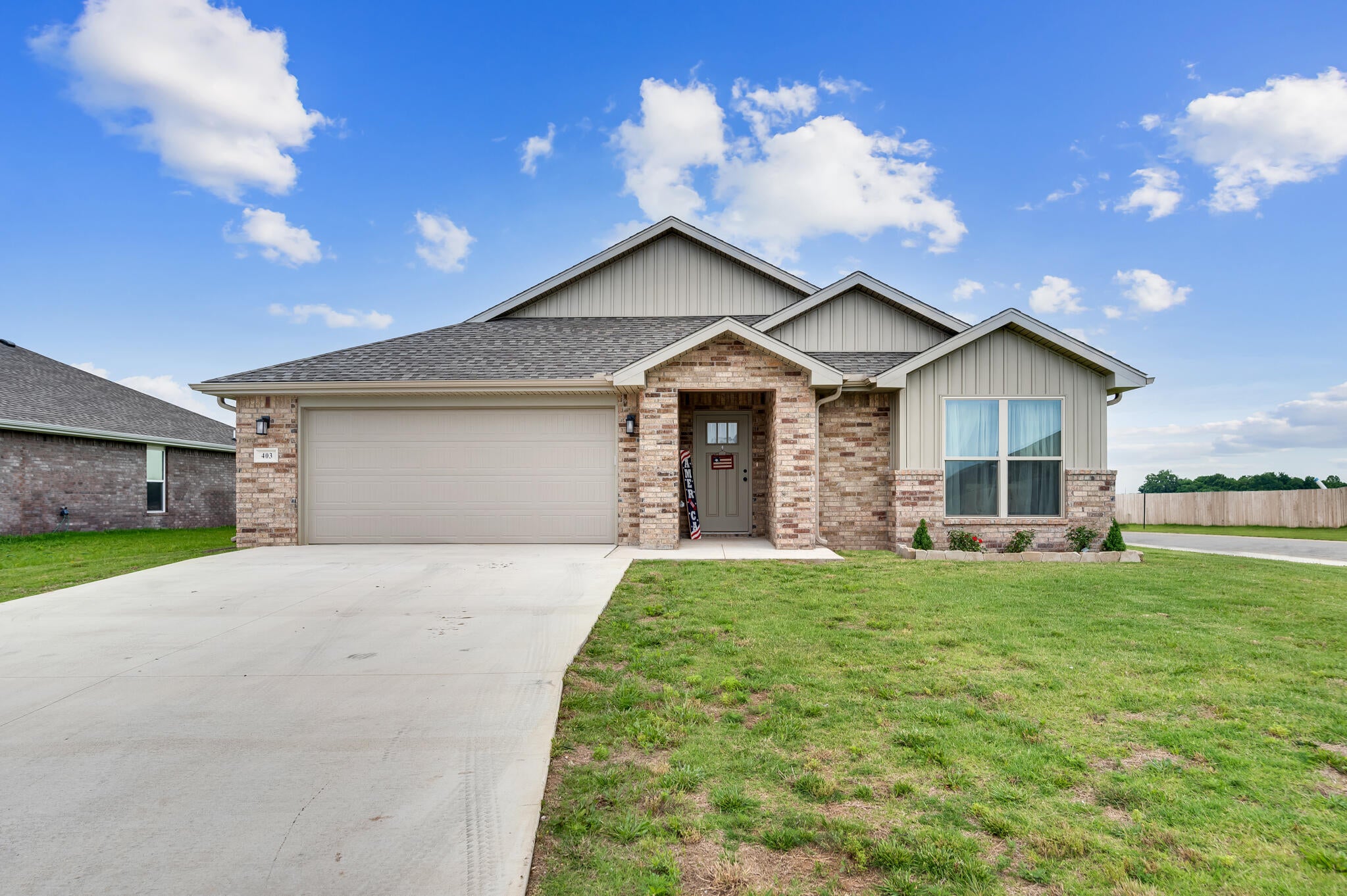 403 Molly Dean Drive — photo