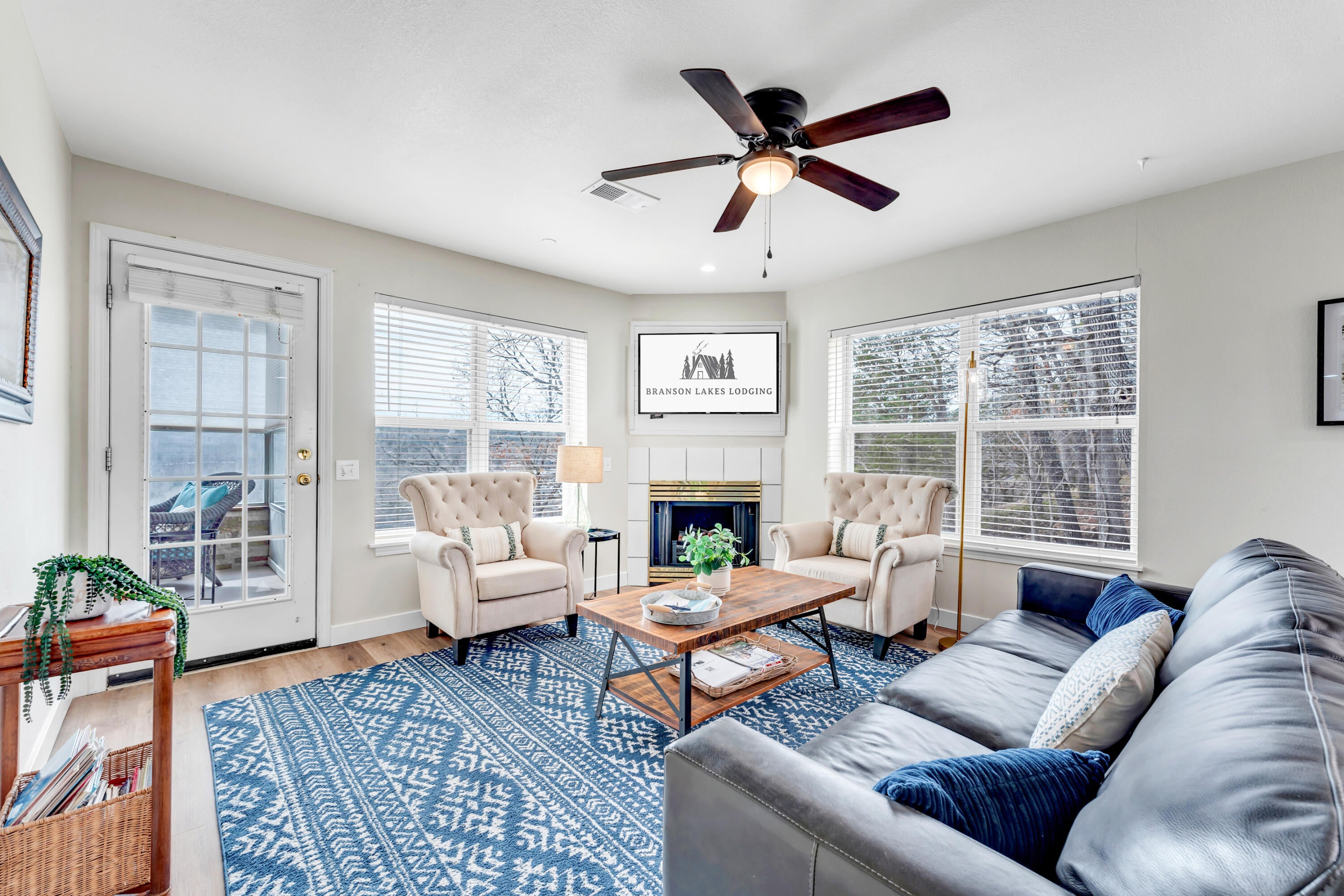 160 The Bluffs 37-4 — photo